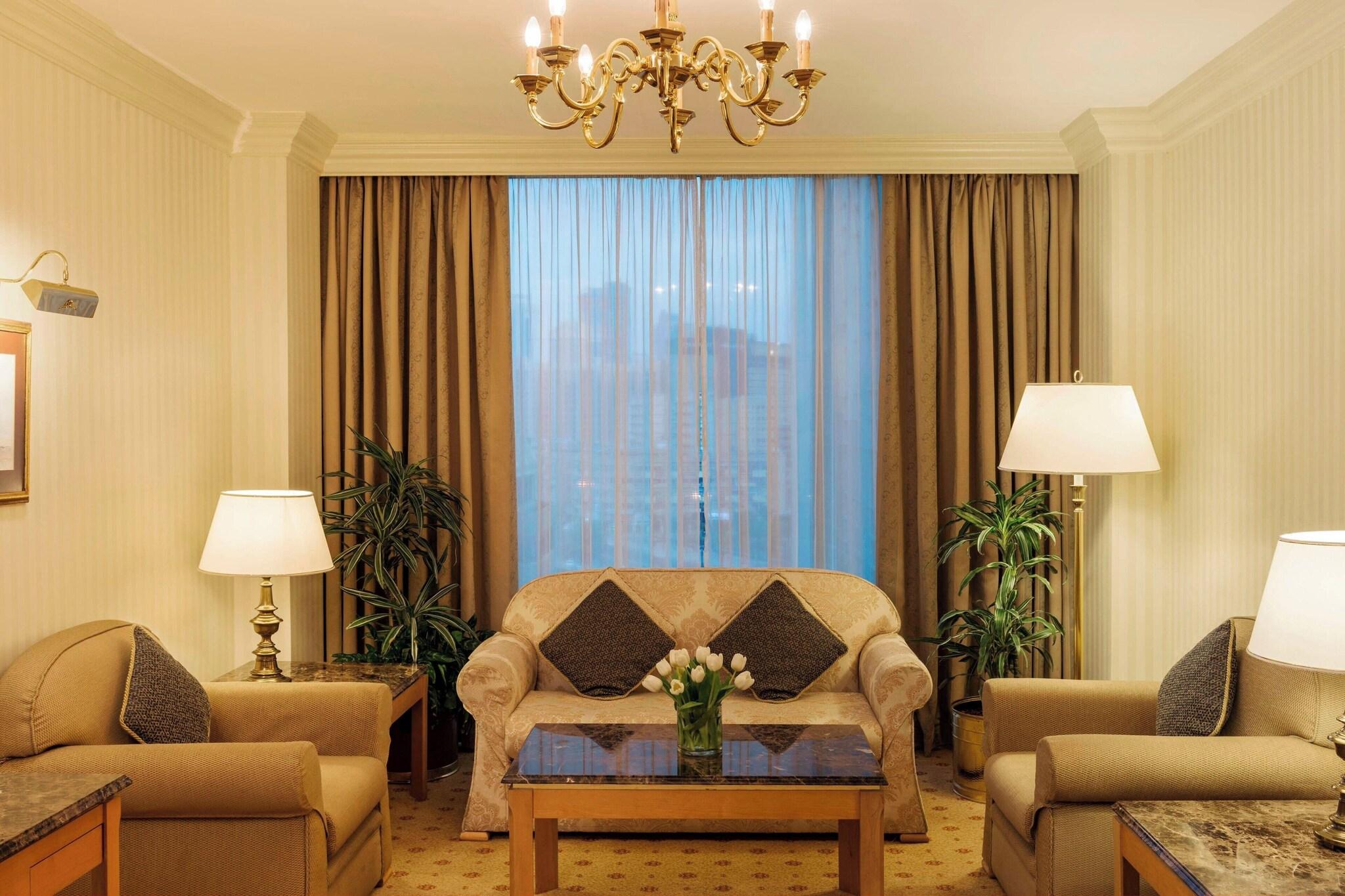 Suite Executive King Bed