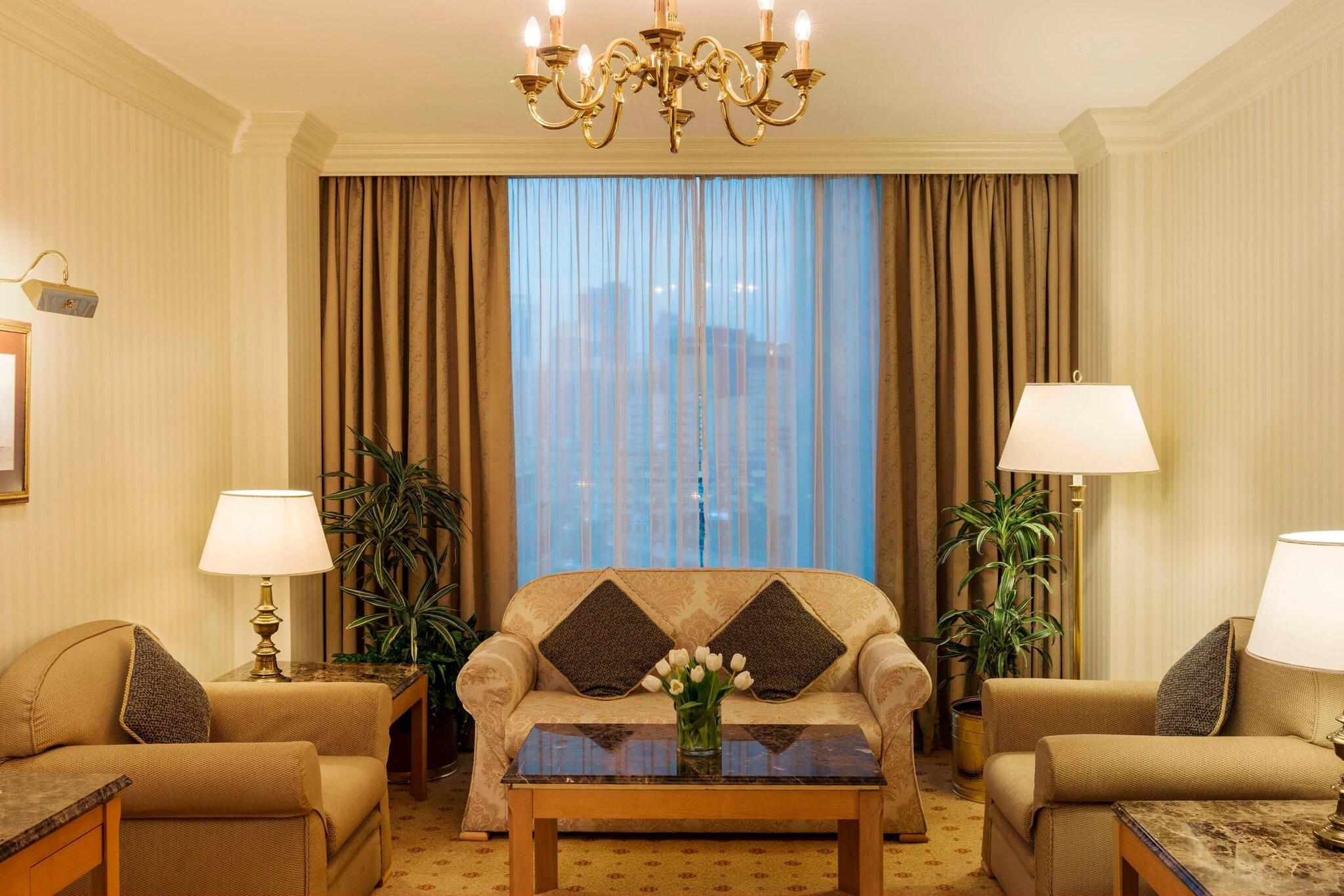 Suite Executive King Bed