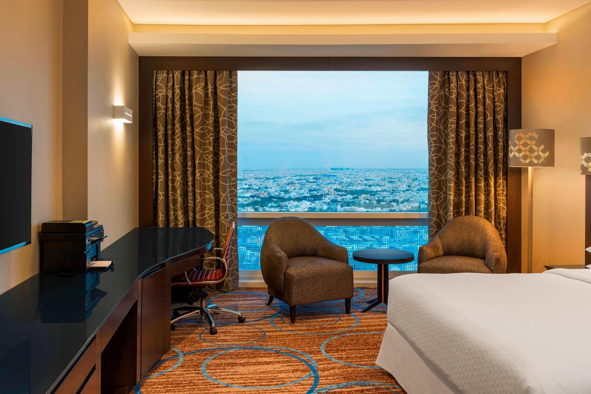 Double Deluxe Queen Bed