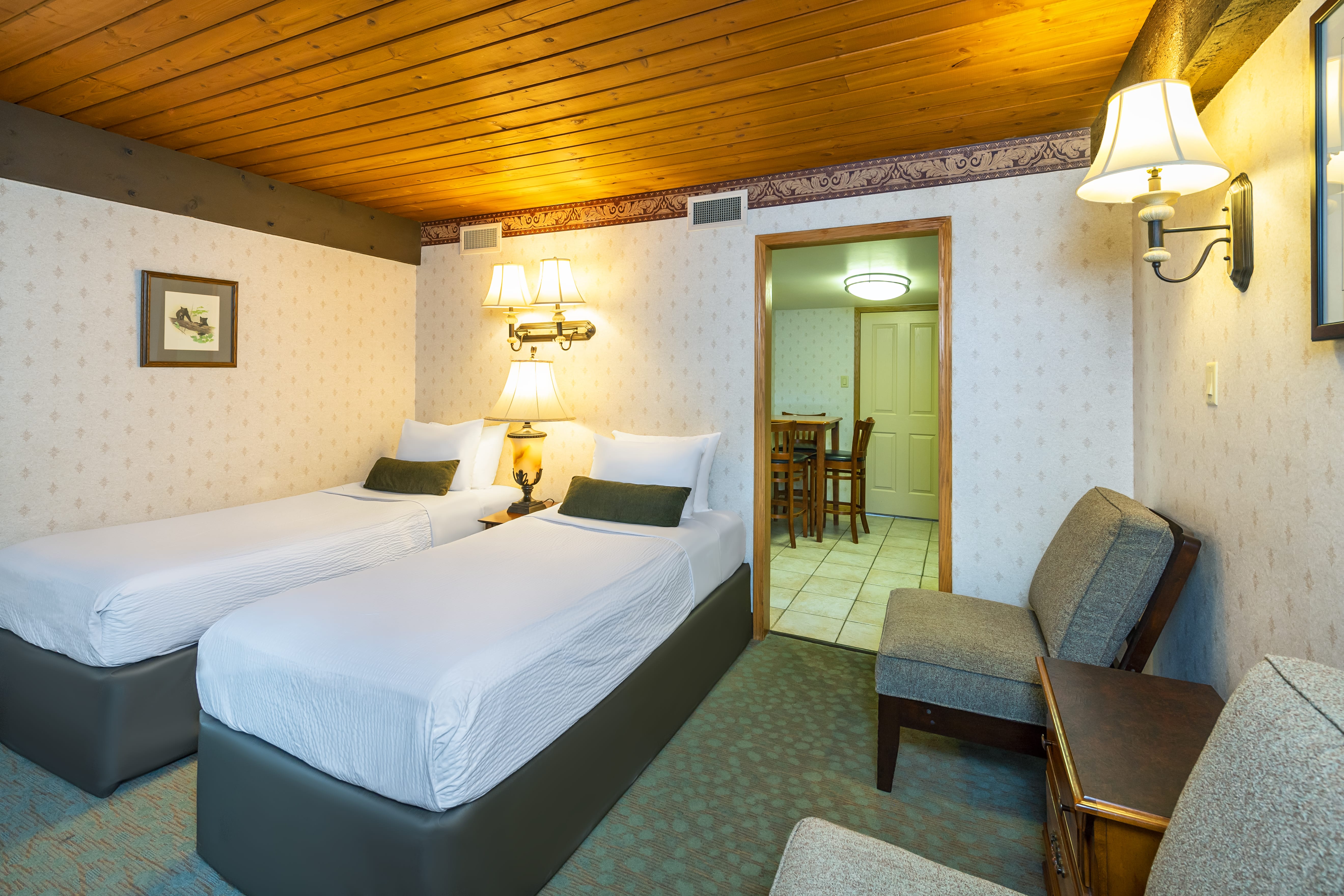 Suite with Kitchenette