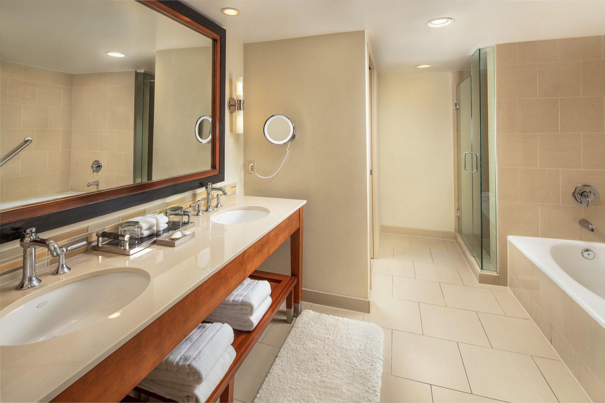 Suite Executive King Bed