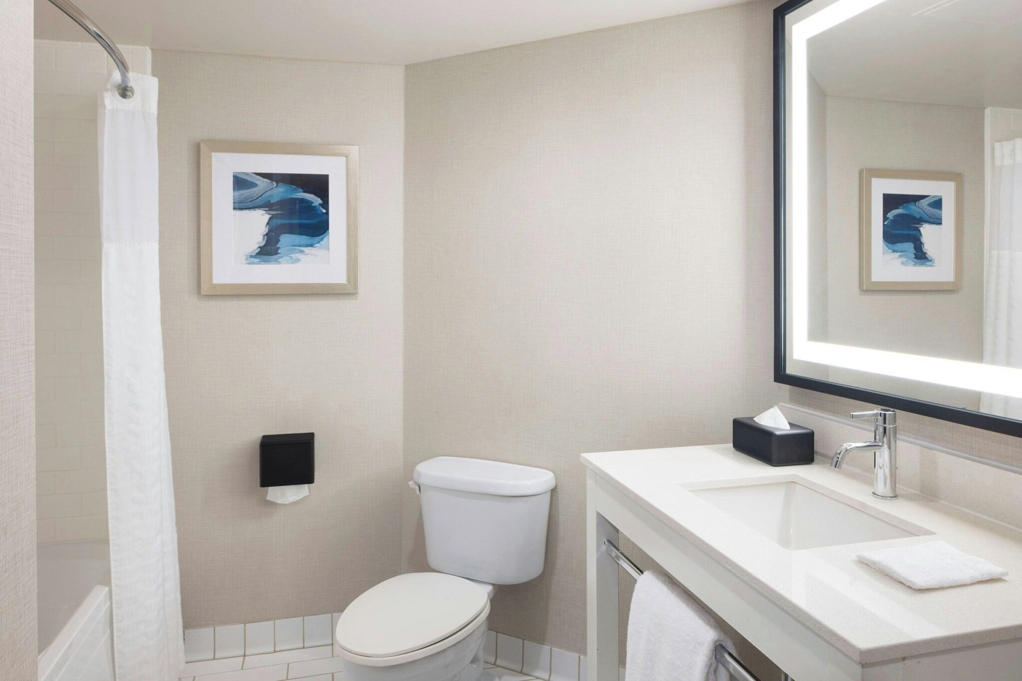 Junior Suite King Size Bed