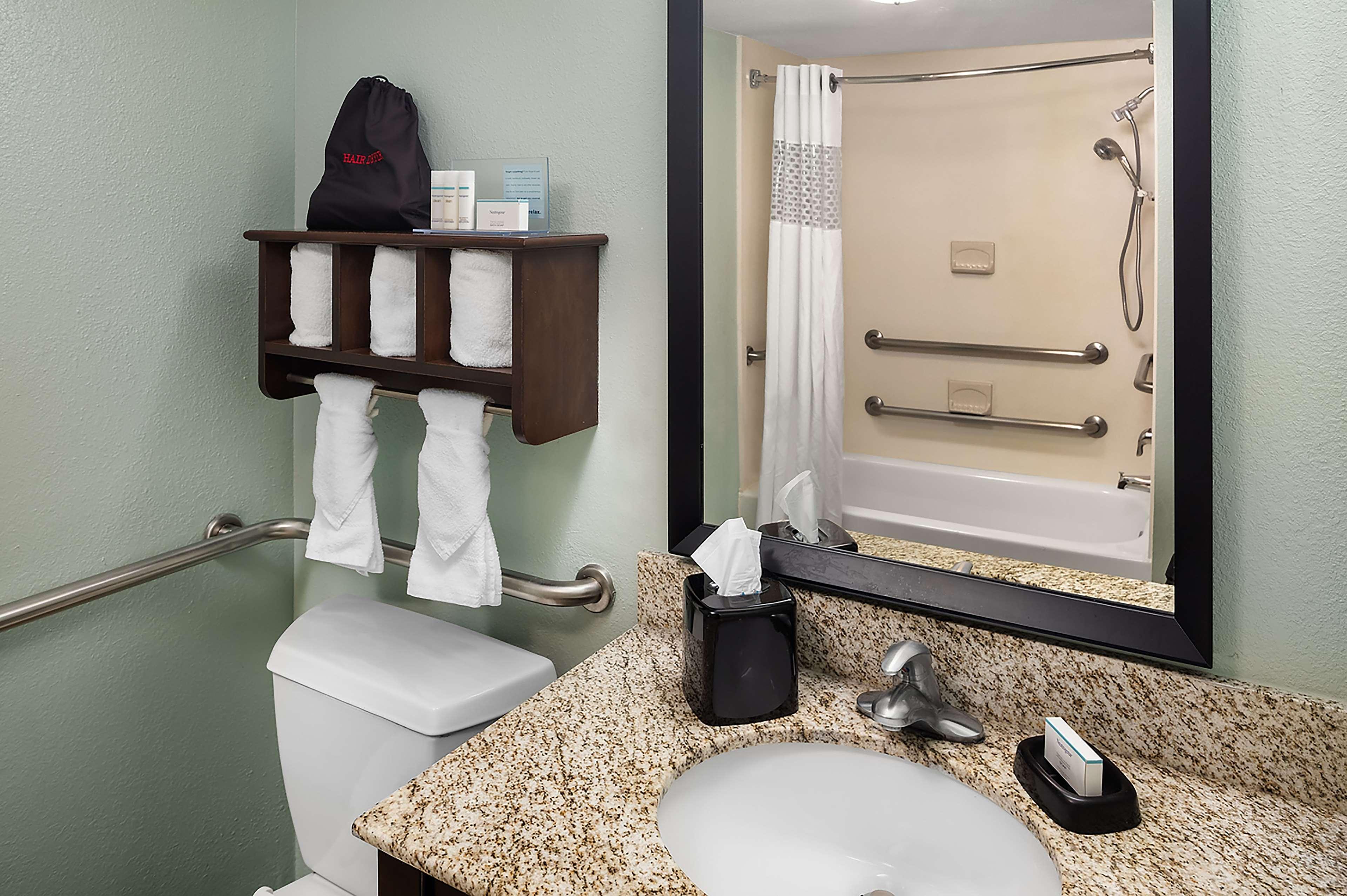 Double King Bed Non Smoking