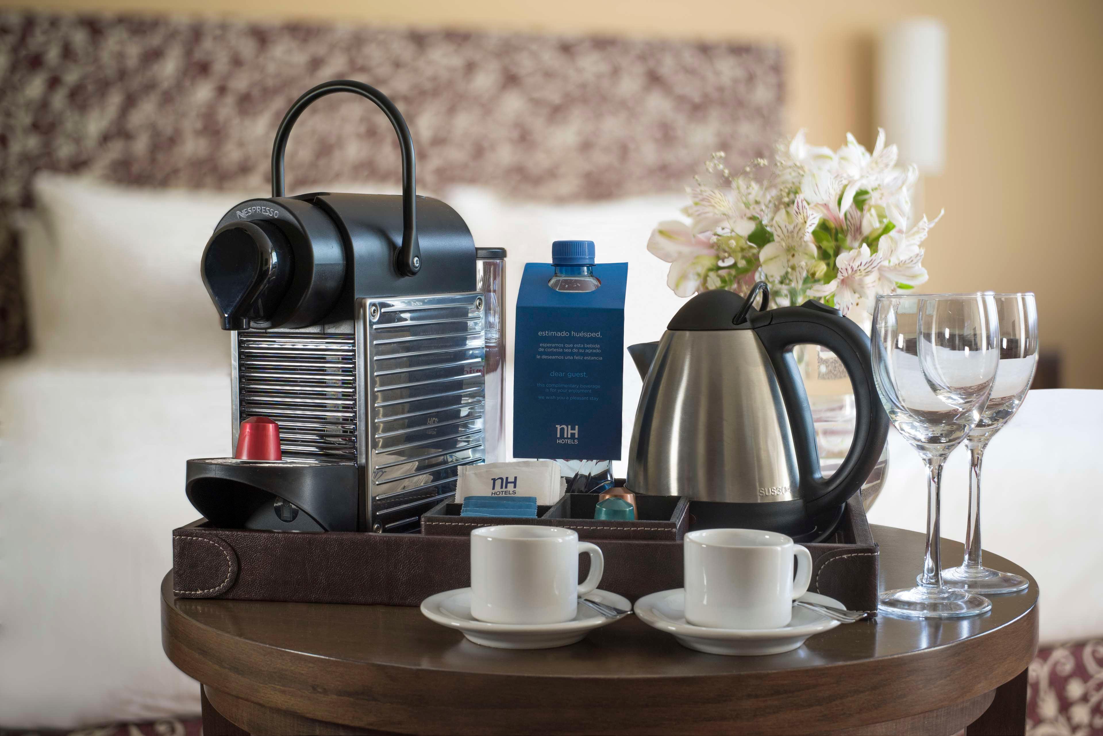 Family Room Capacity 3