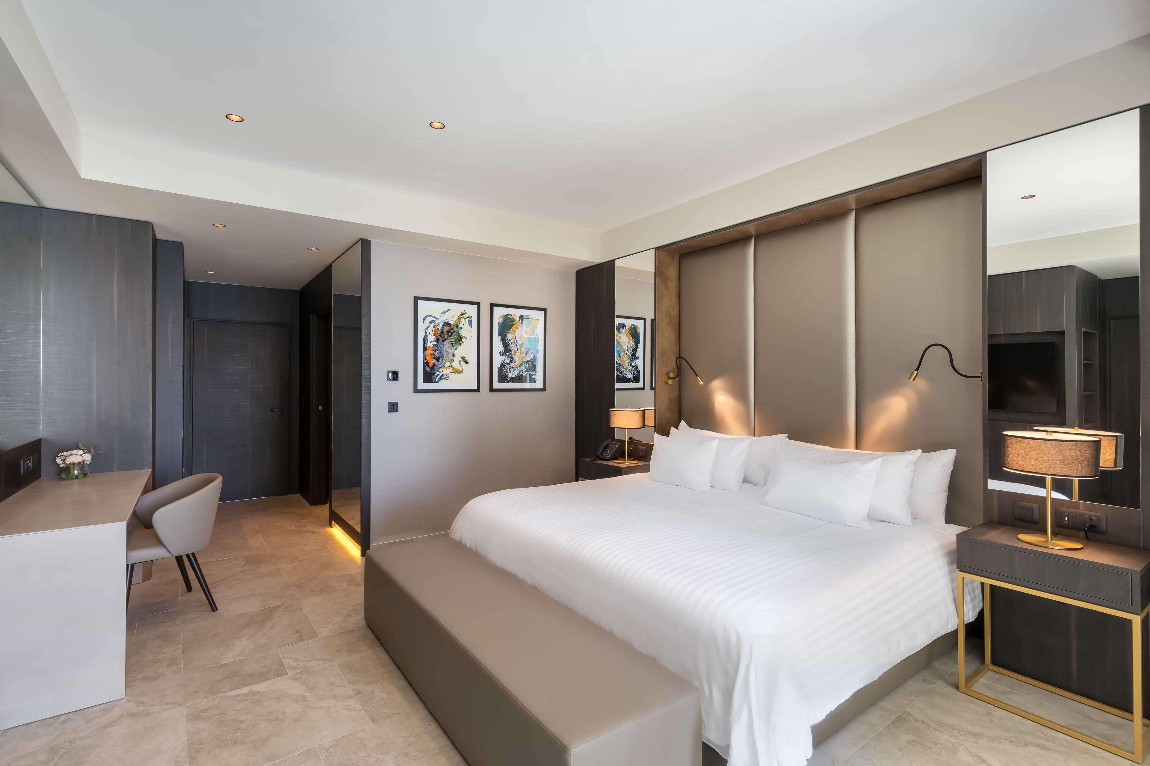 Room Superior Side Sea View