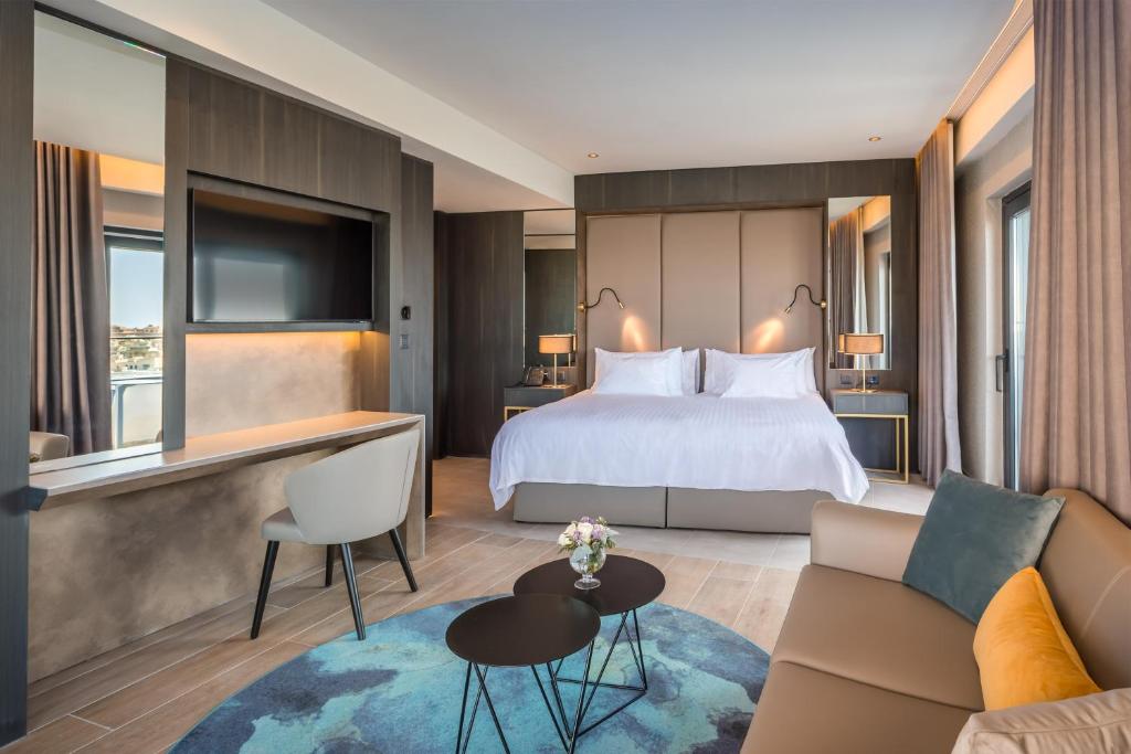 Junior Suite Sea Front