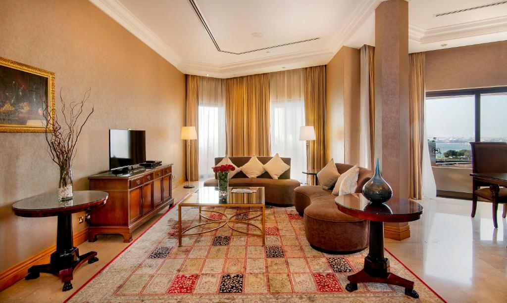 Triple Classic City View