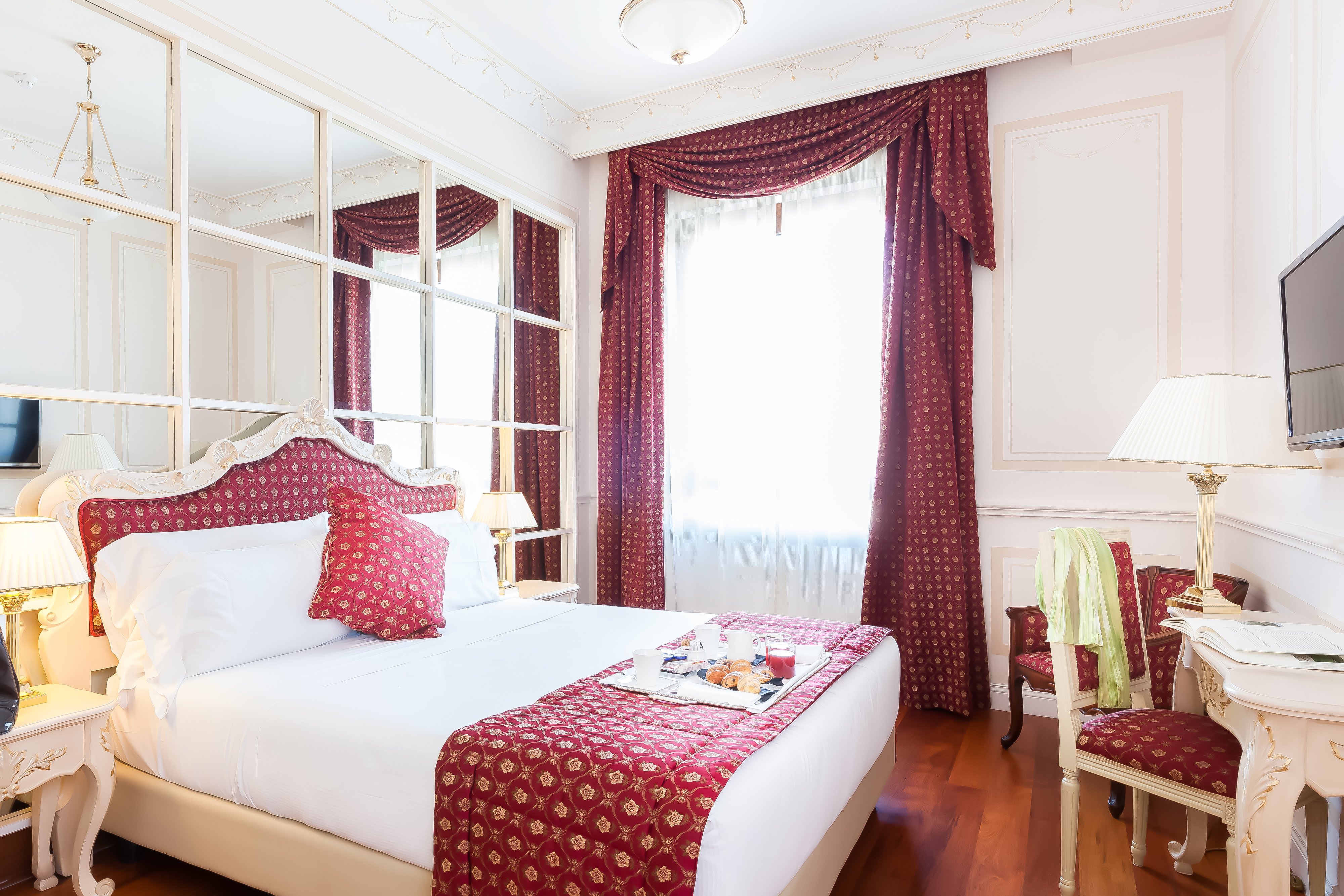 Double or Twin Standard