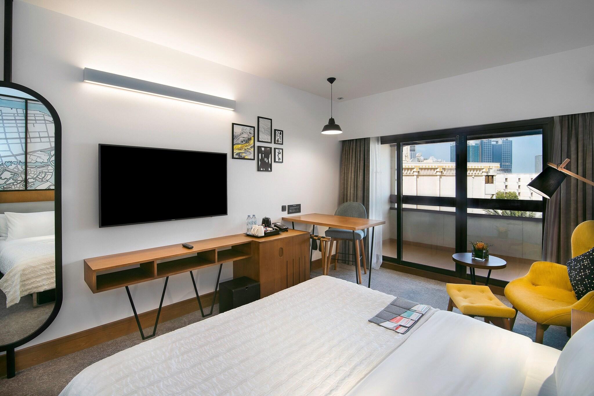 Double Club King Bed