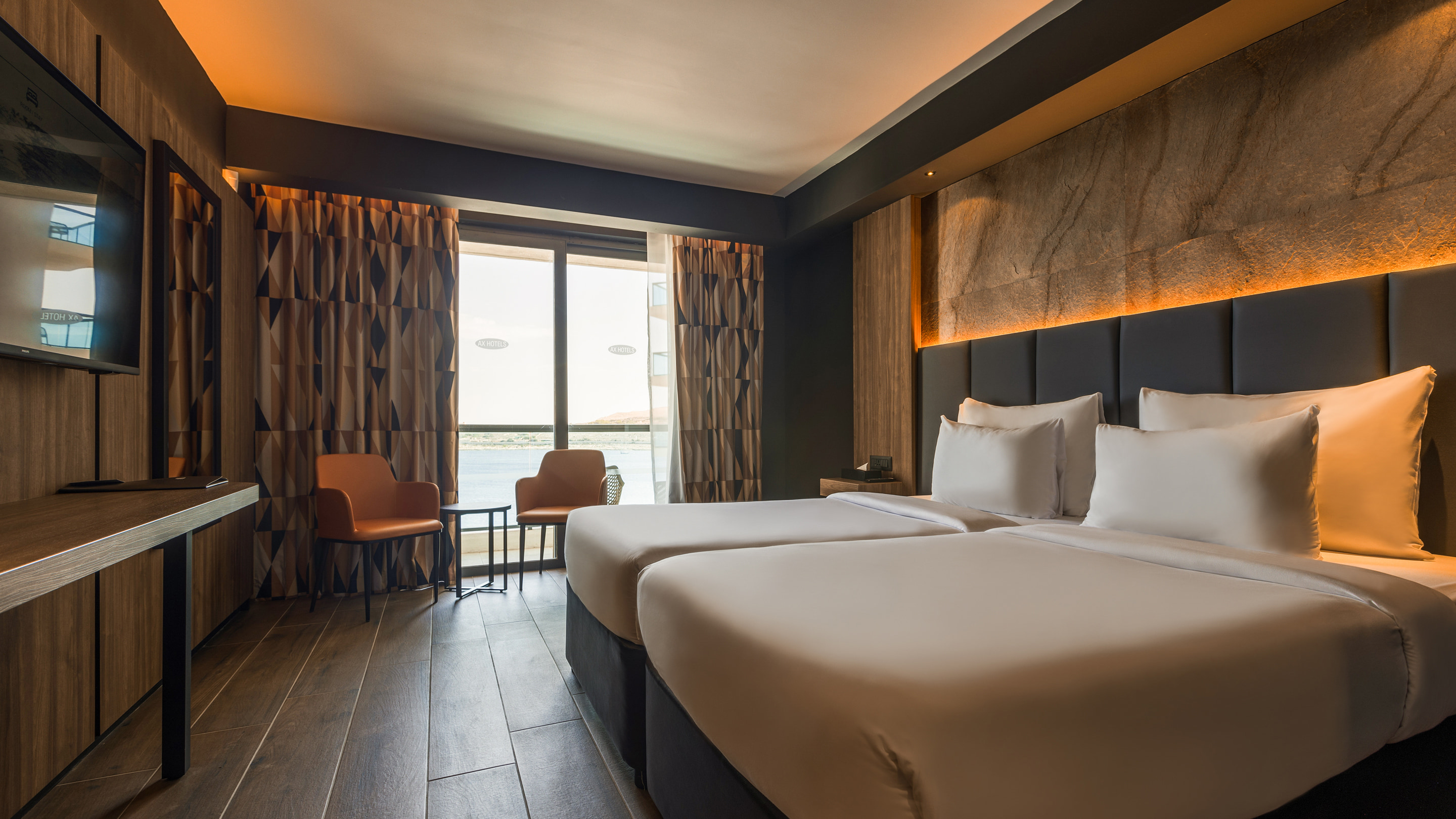 Double or Twin Deluxe Sea View