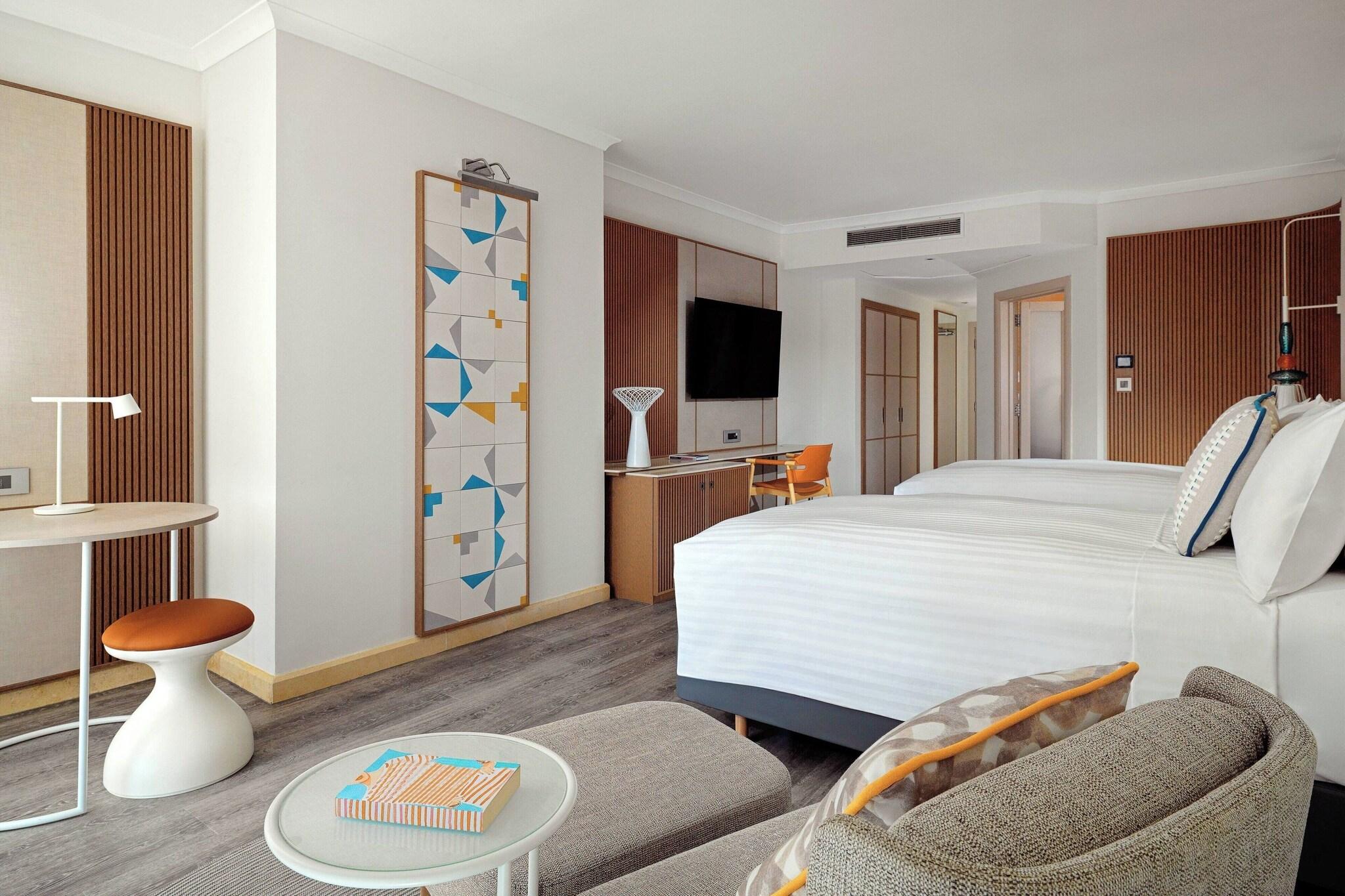 Quadruple Deluxe Sea View