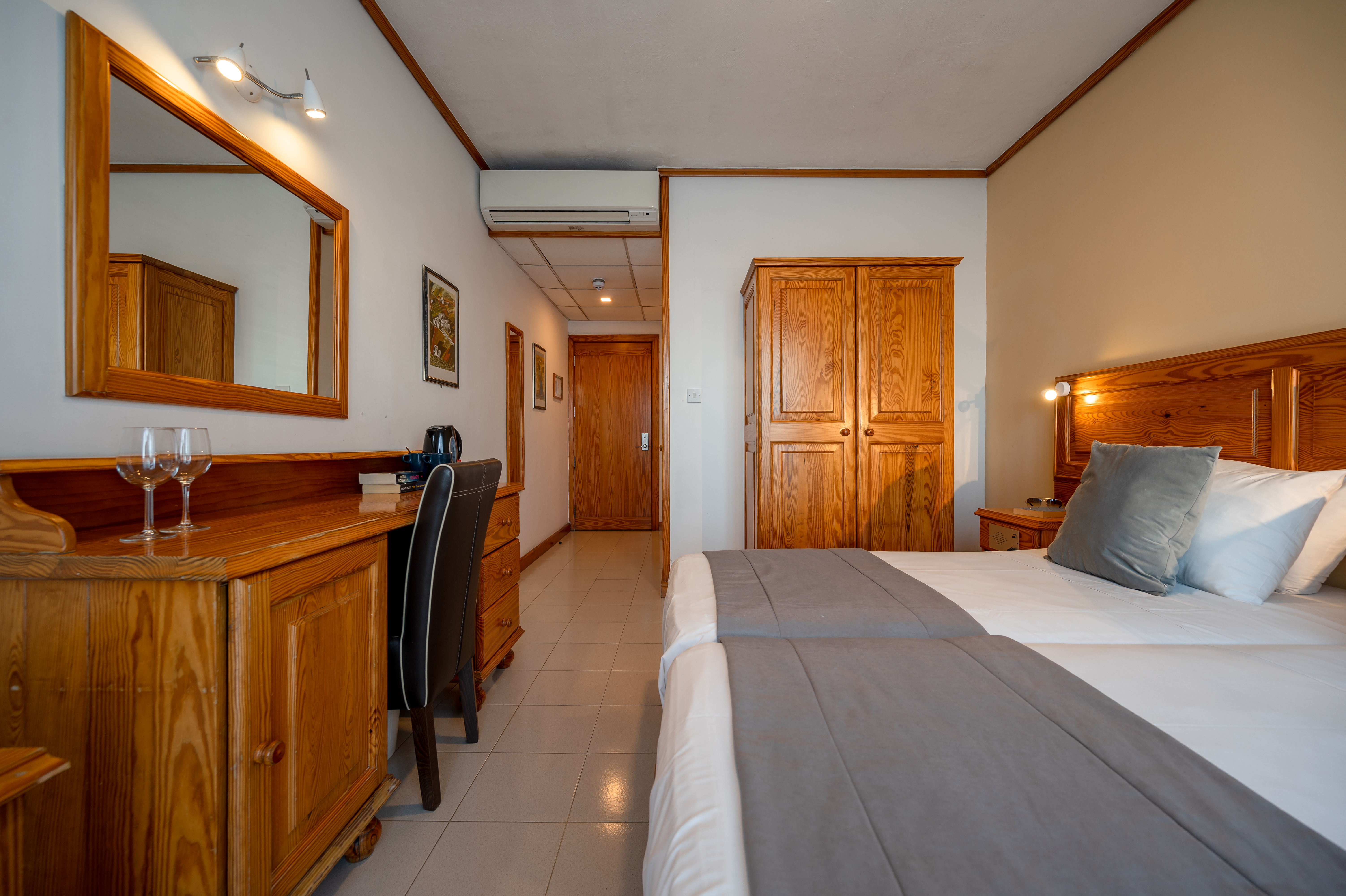 Double or Twin Standard