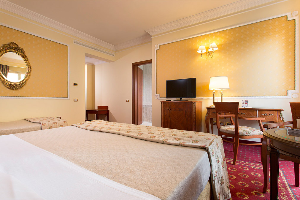 Double Single Superior