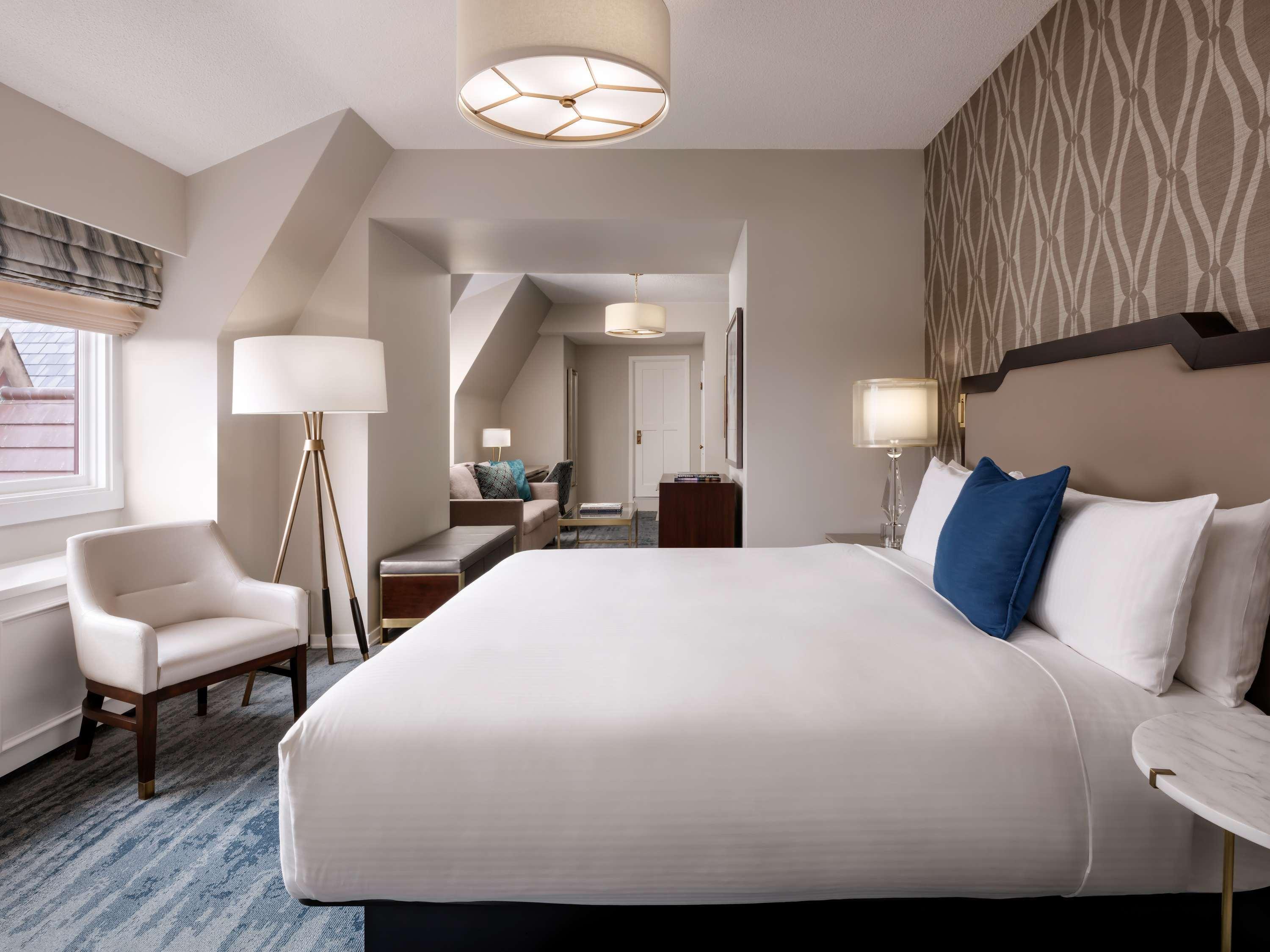 Junior Suite with Views