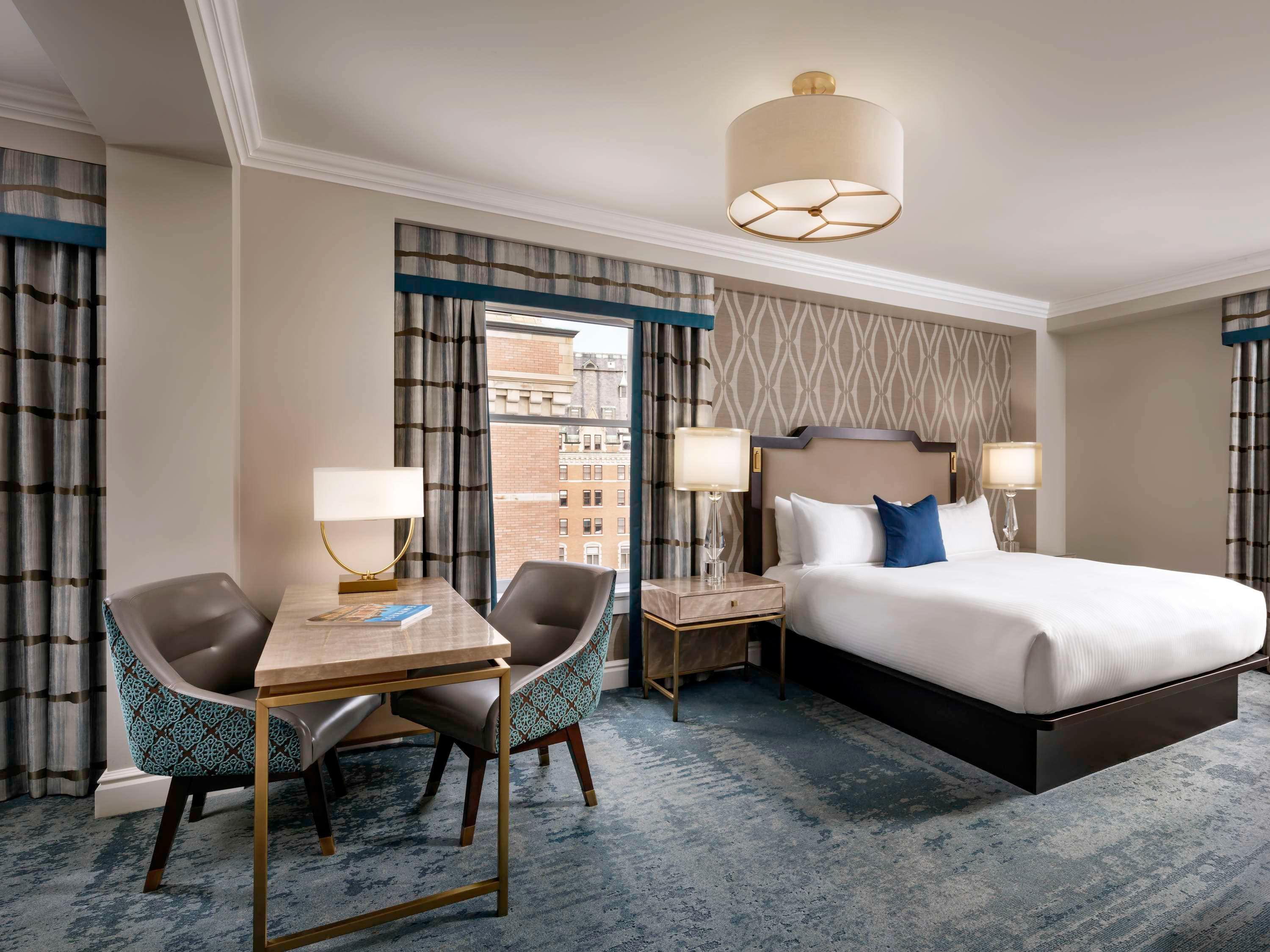 Double Deluxe Queen Bed