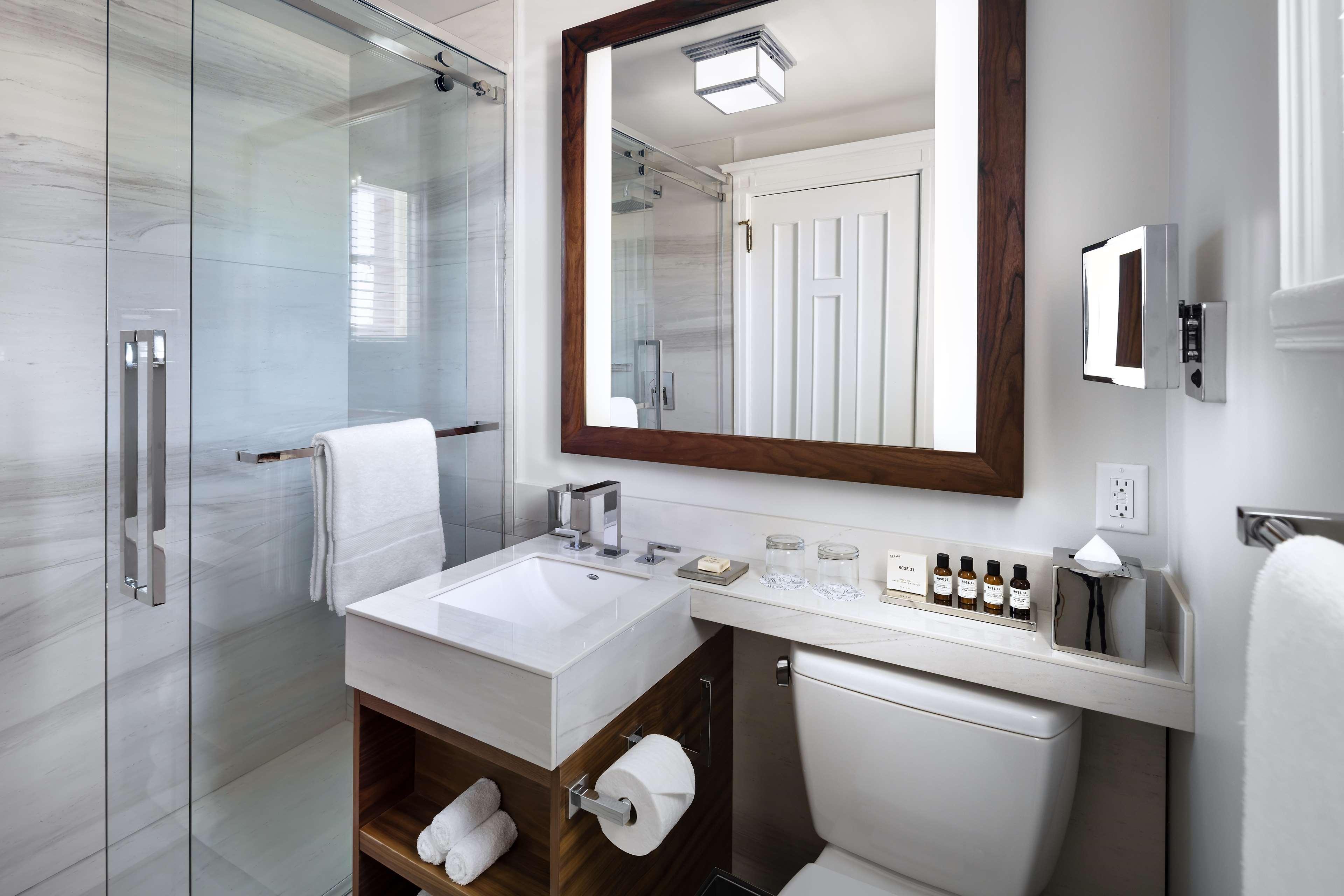 Double Queen Size Bed