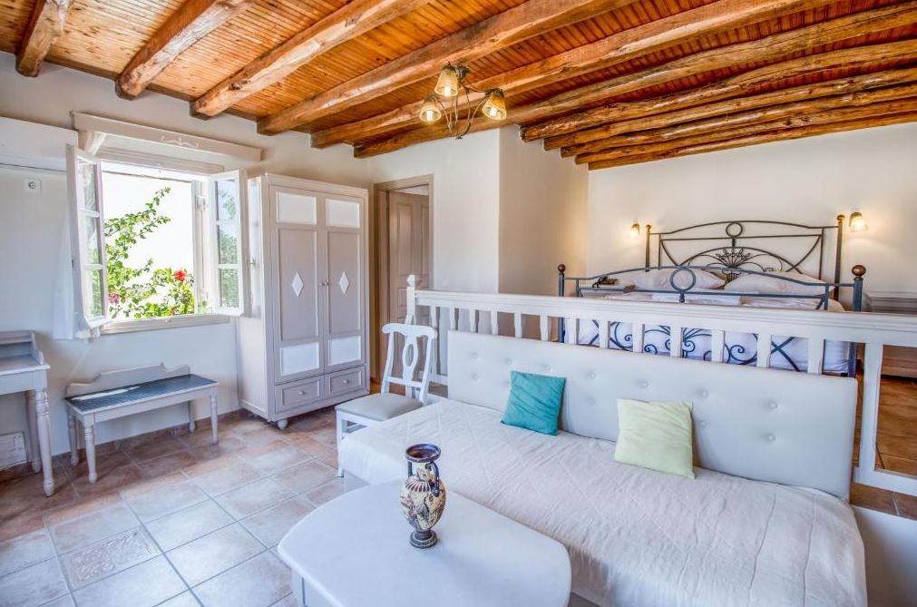 Double or Twin Deluxe Sea View