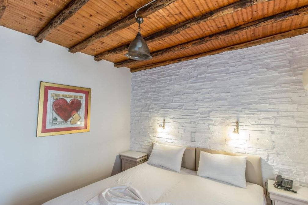 Double or Twin Standard