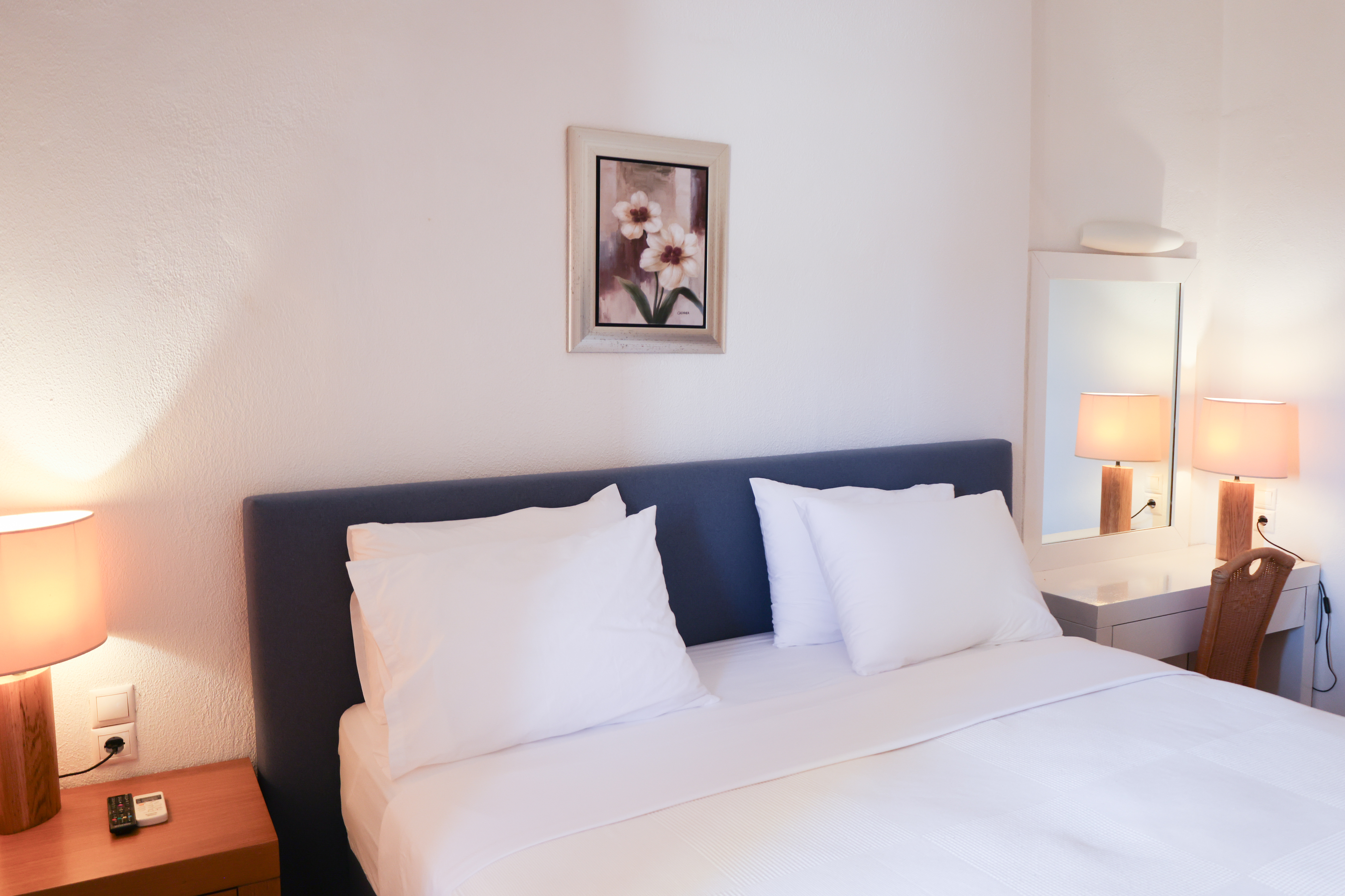 Suite Side Sea View One Bedroom