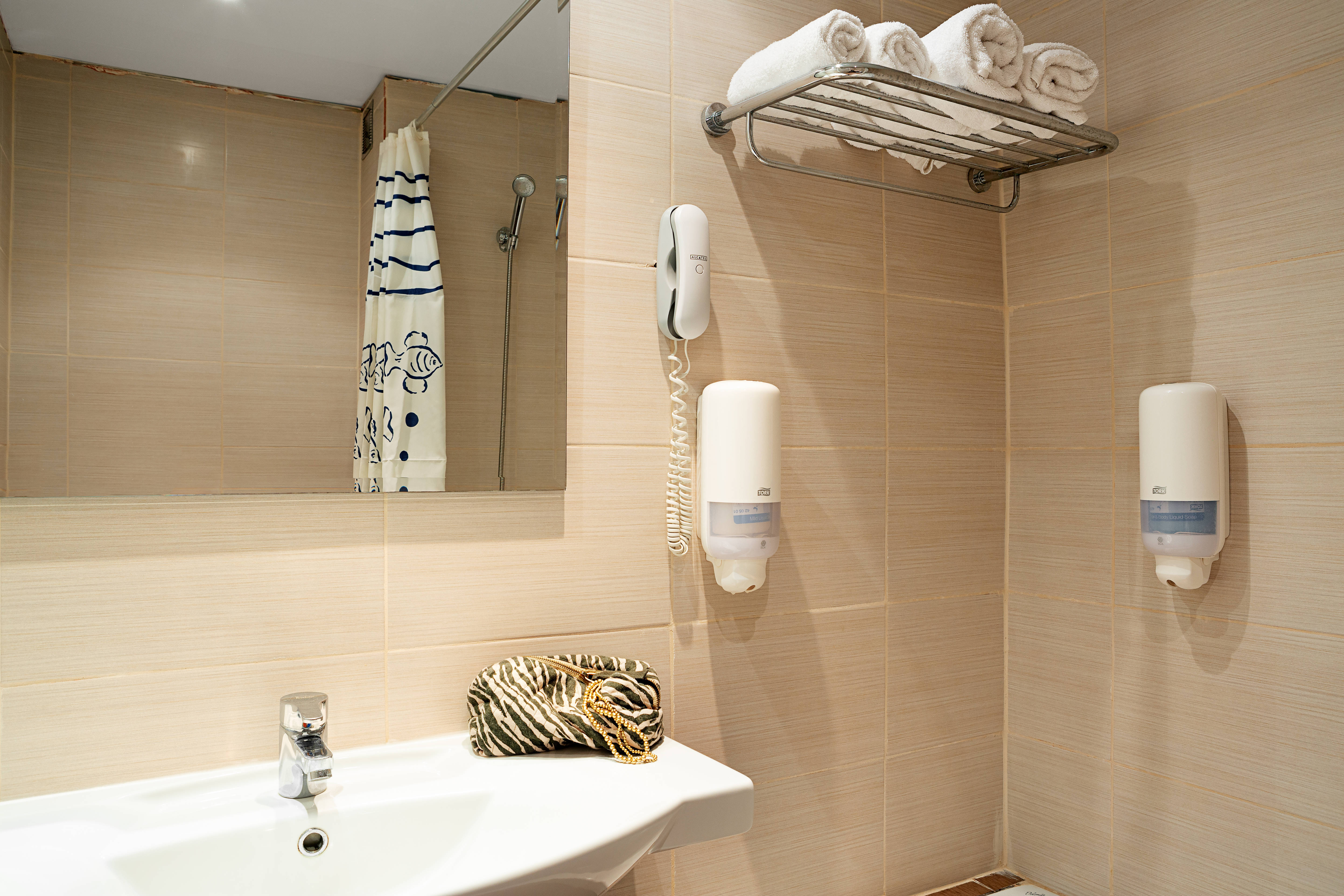 Double or Twin Standard