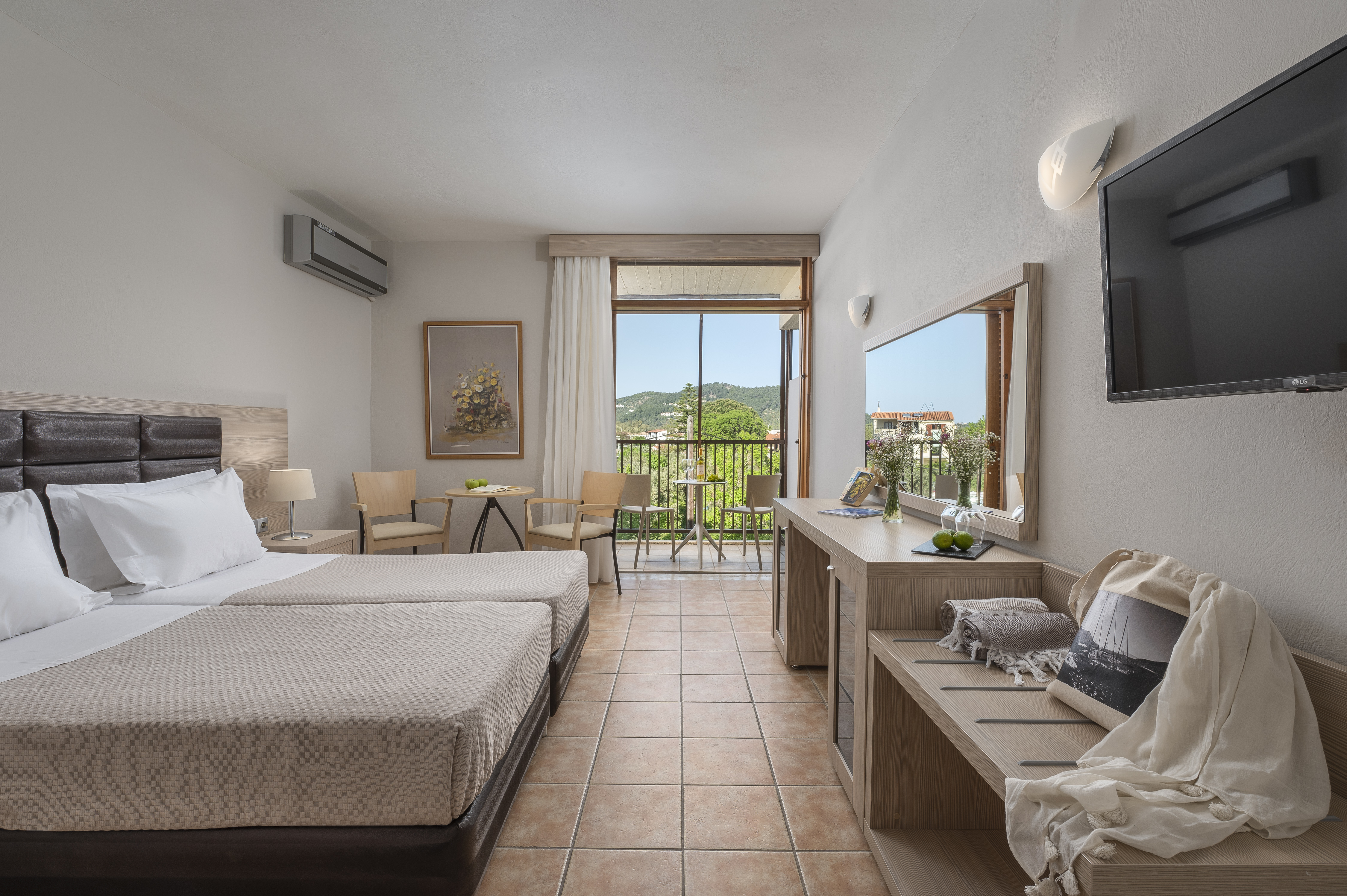 Double or Twin Standard