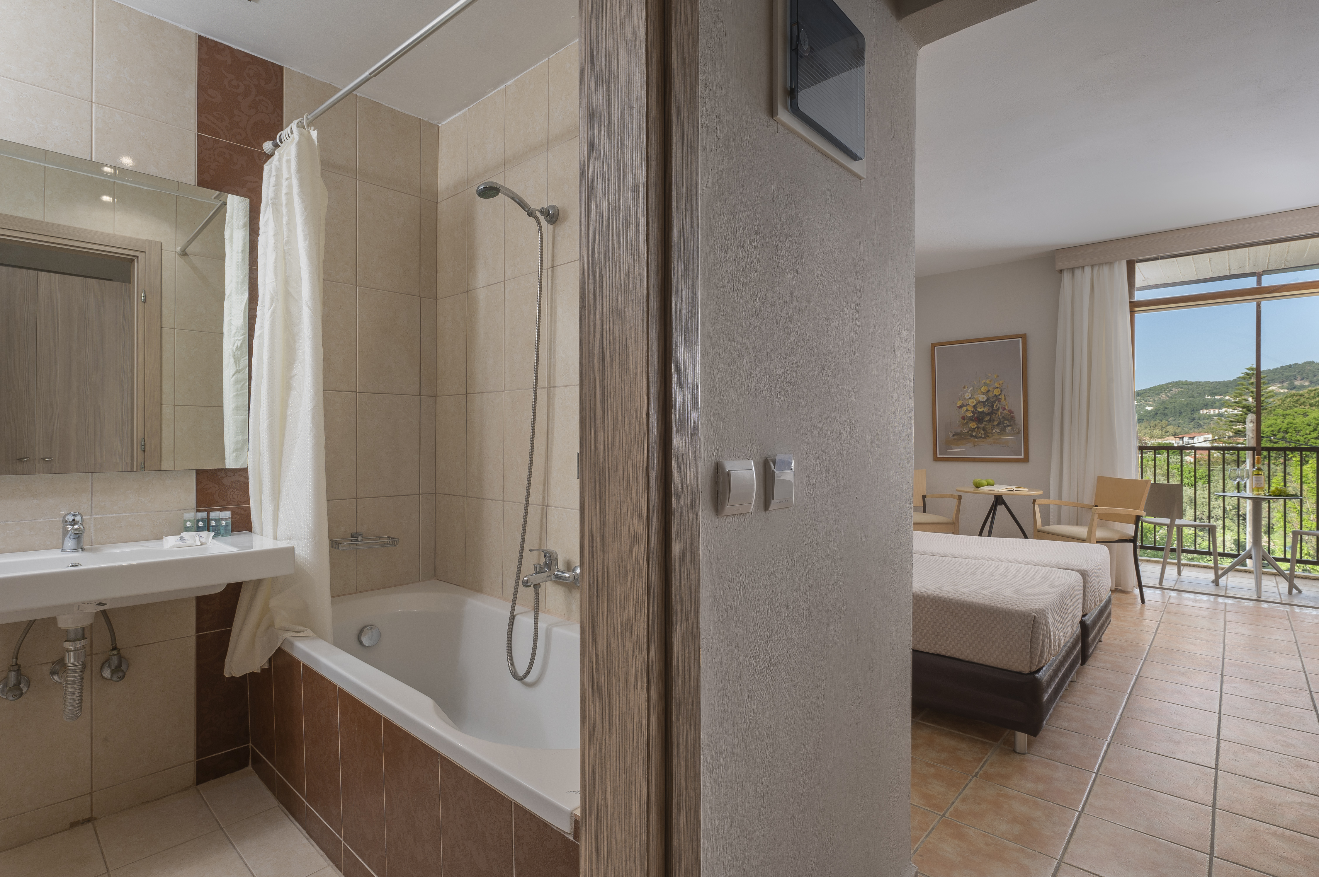 Double or Twin Standard