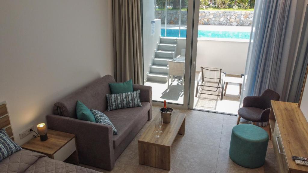 Suite Superior with Private Pool