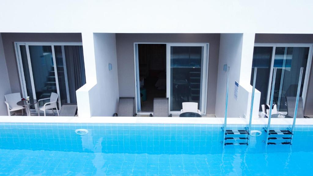 Suite Superior with Private Pool