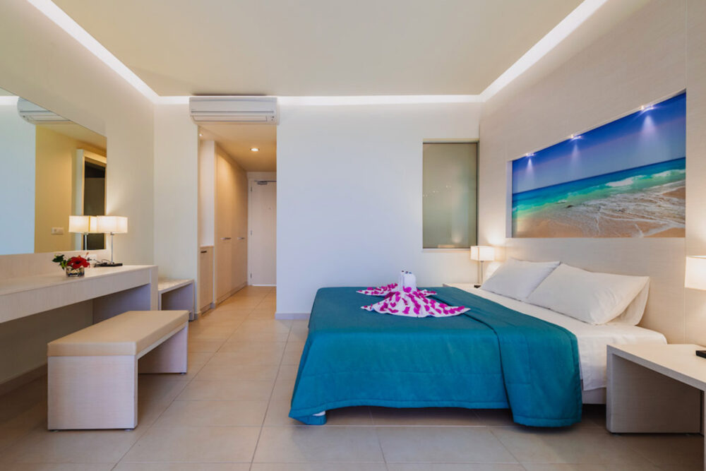 Junior Suite Pool View