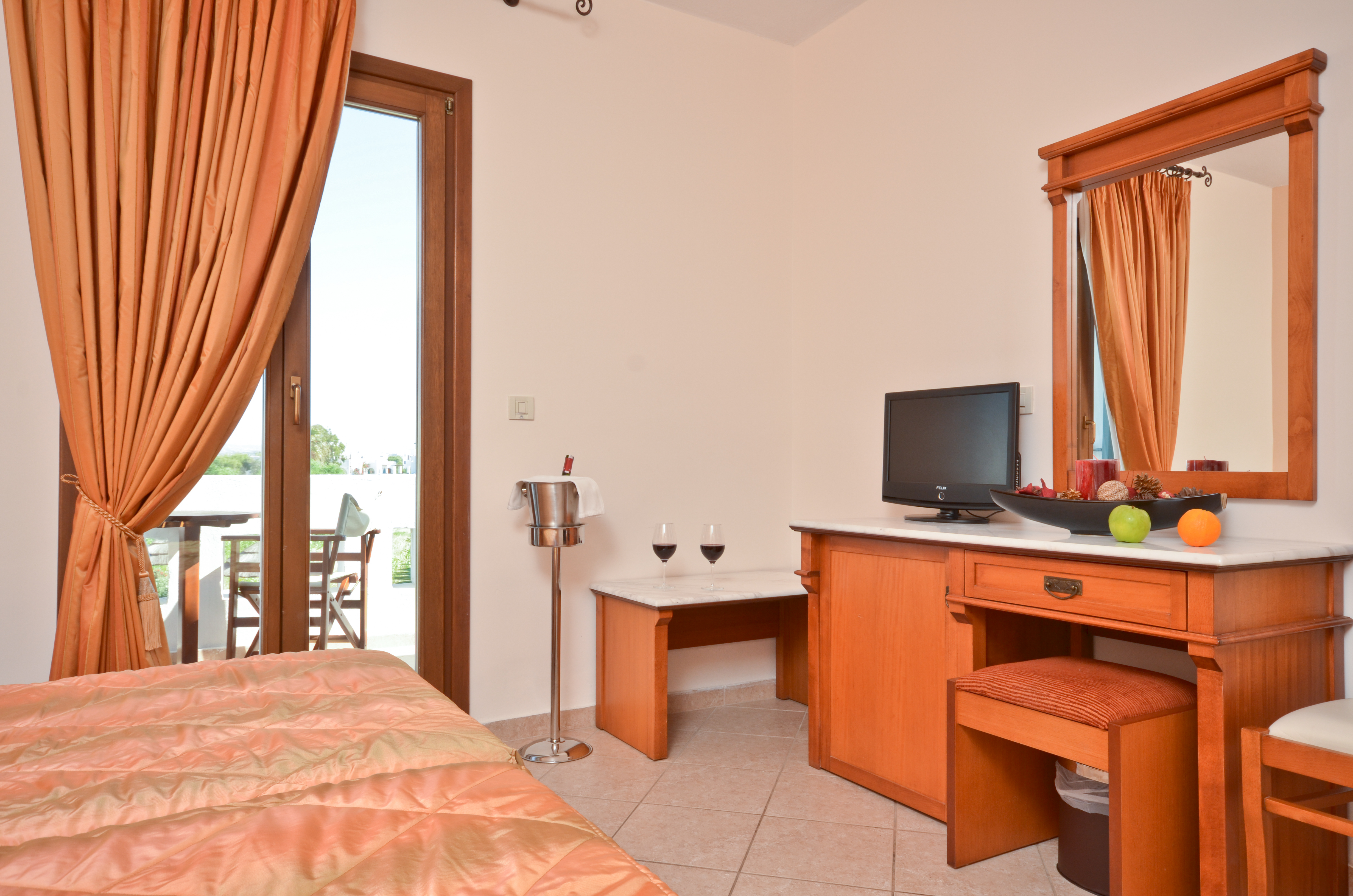 Double or Twin Standard