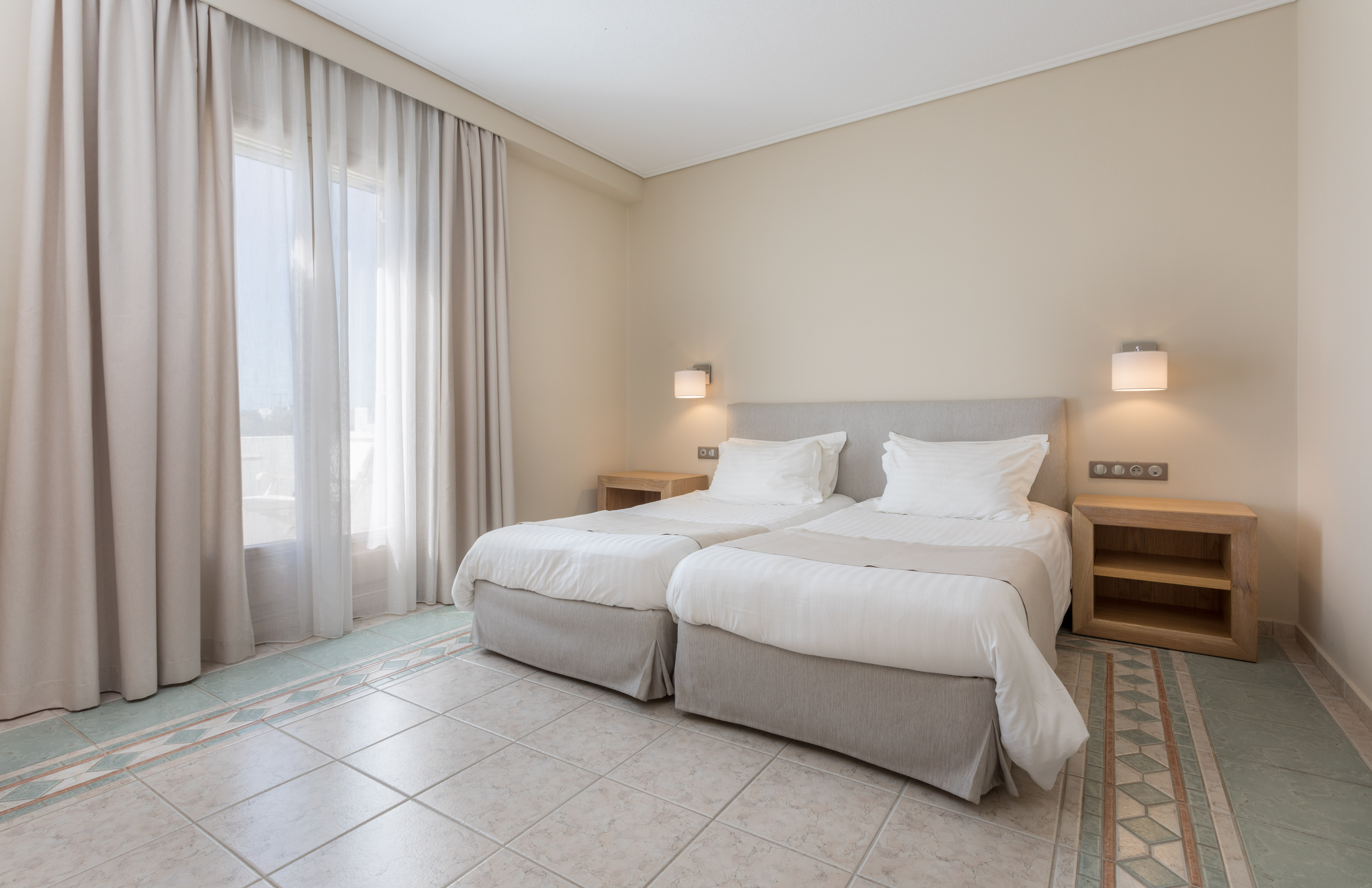 Double or Twin Superior