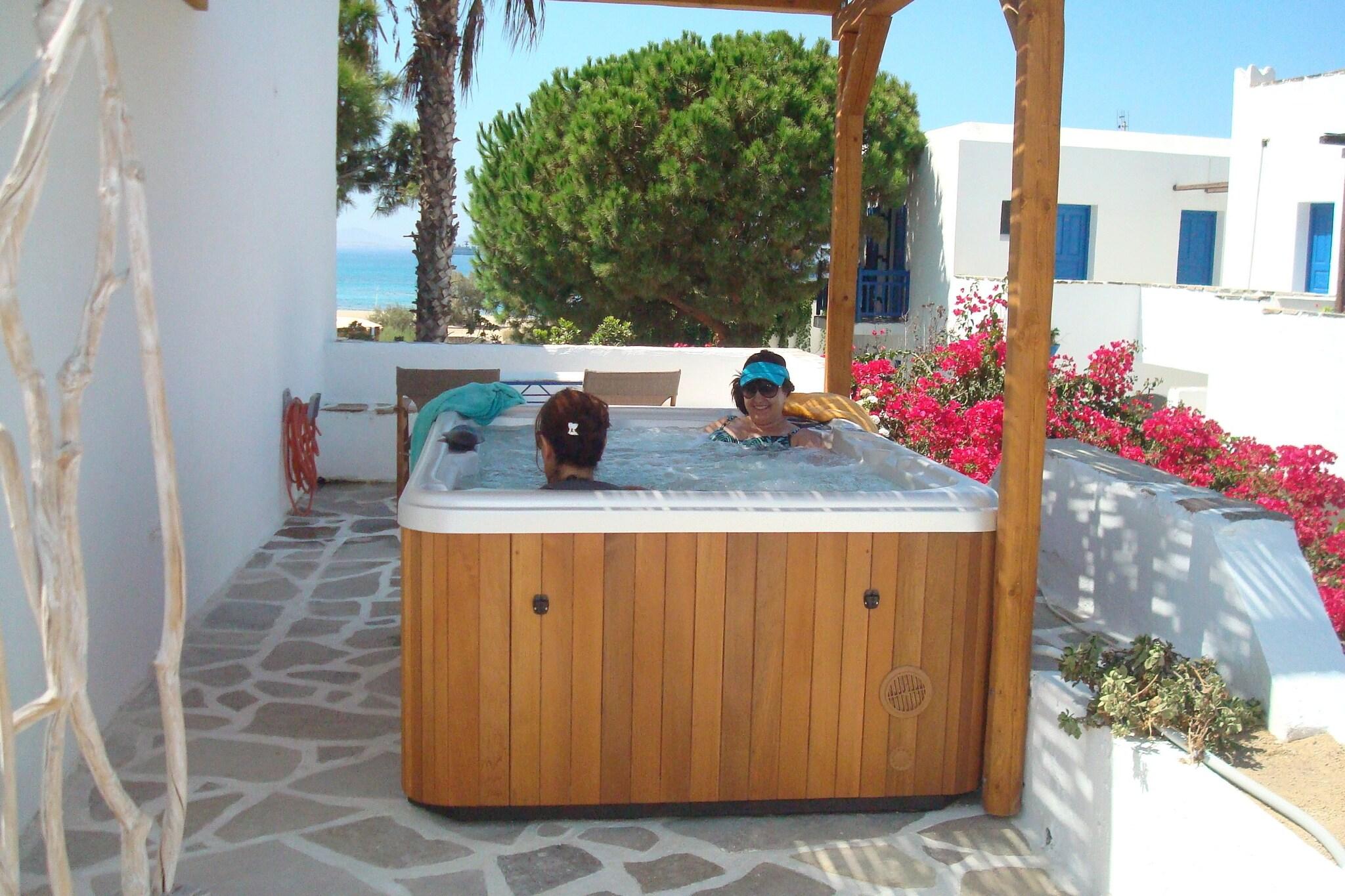 Junior Suite Queen Size Bed