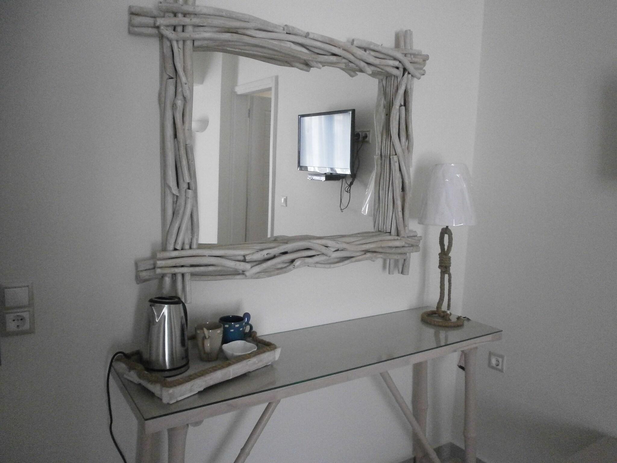 Junior Suite Queen Size Bed