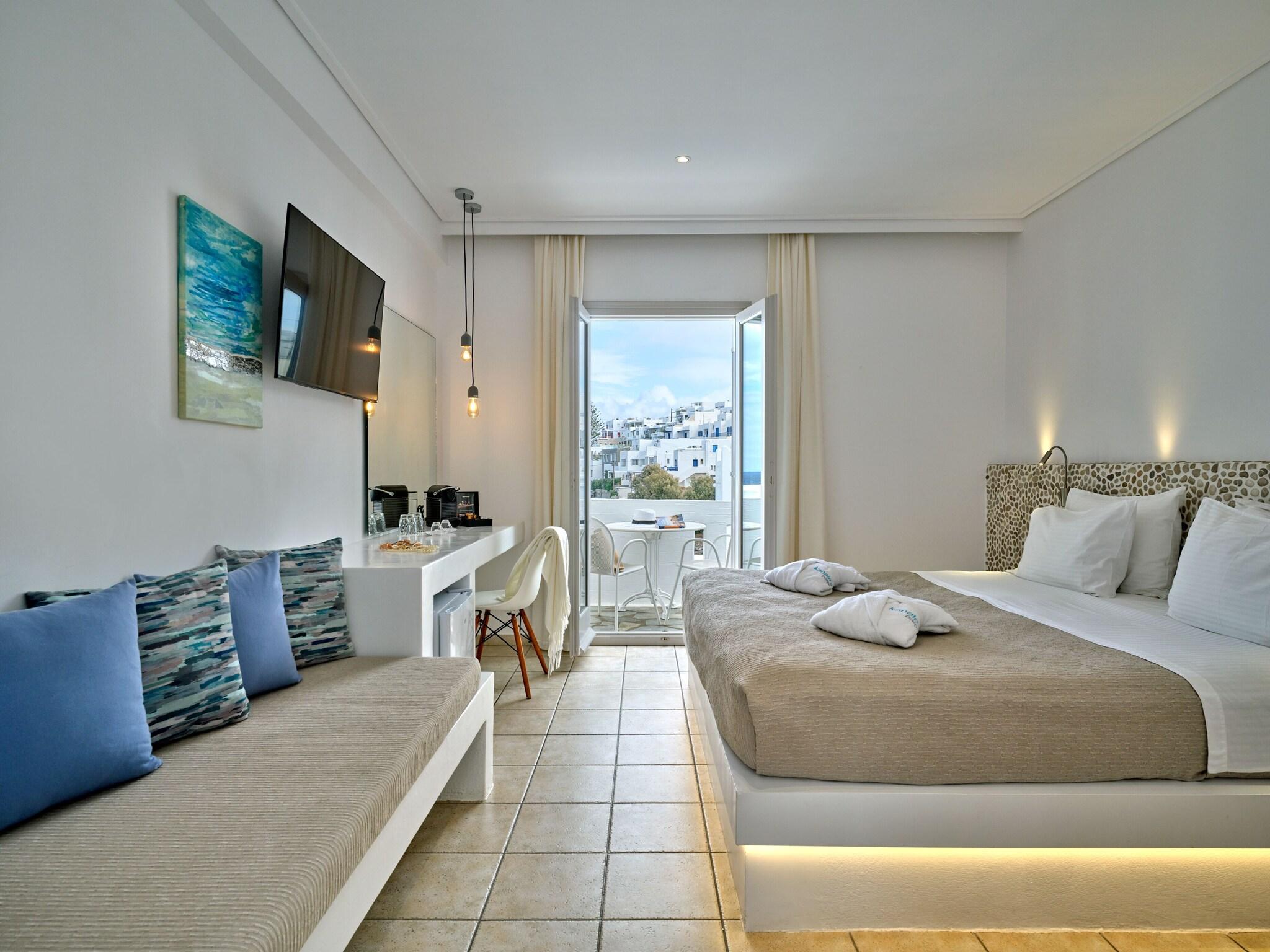 Double Deluxe King Bed