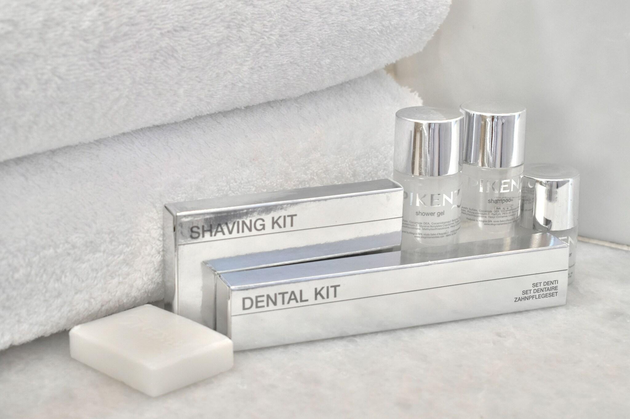 Junior Suite Queen Size Bed