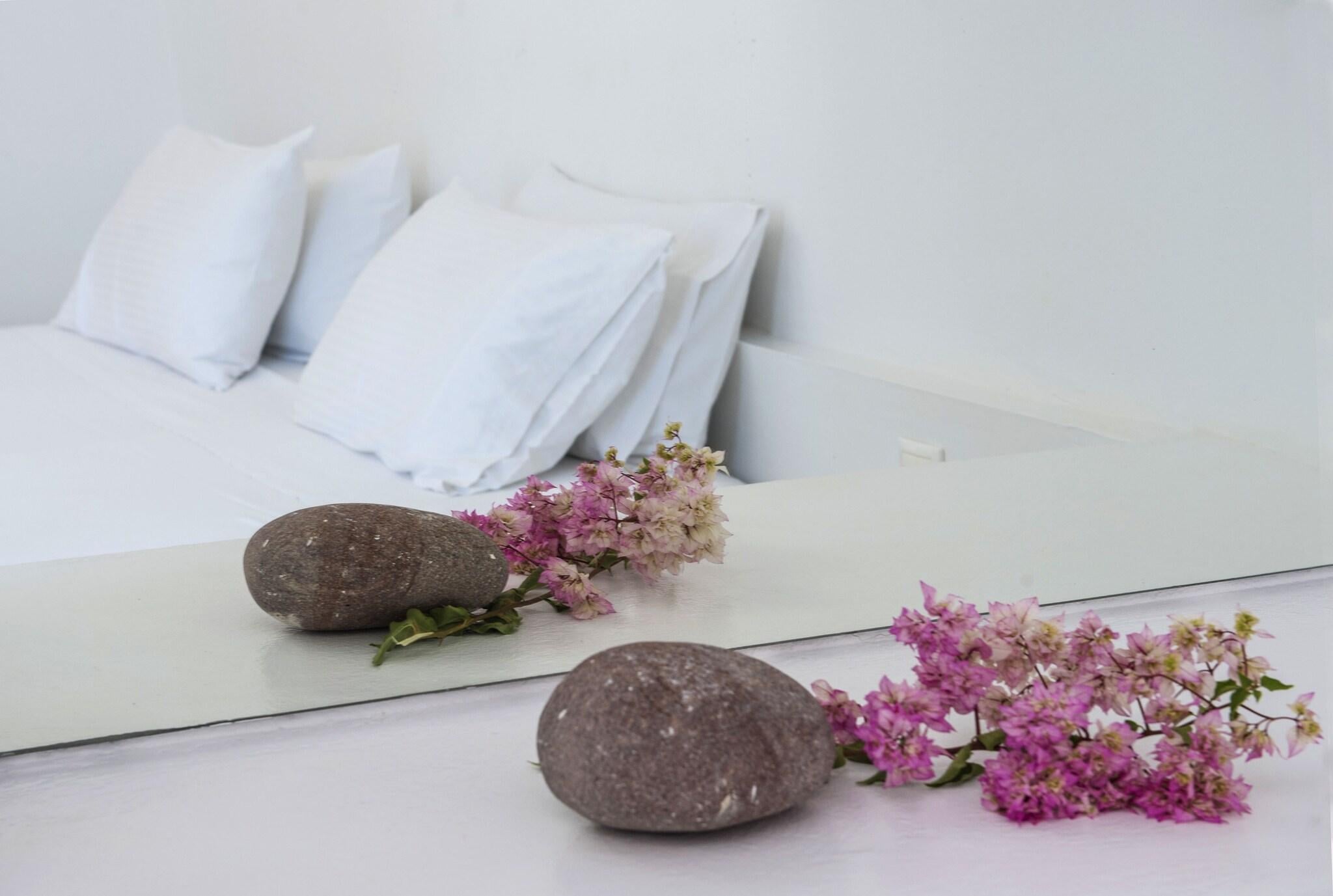 Junior Suite Queen Size Bed