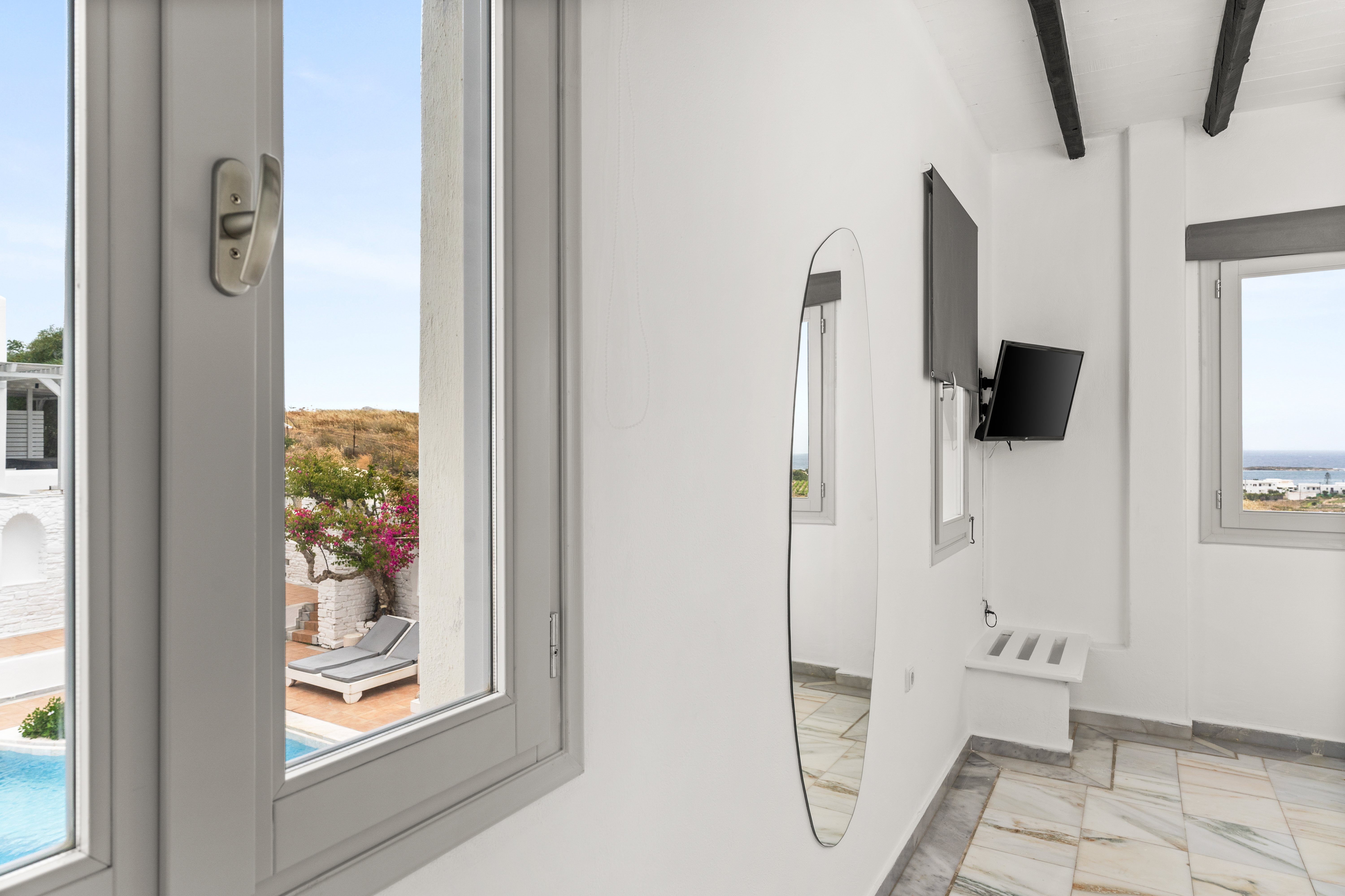 Double or Twin Deluxe Sea View