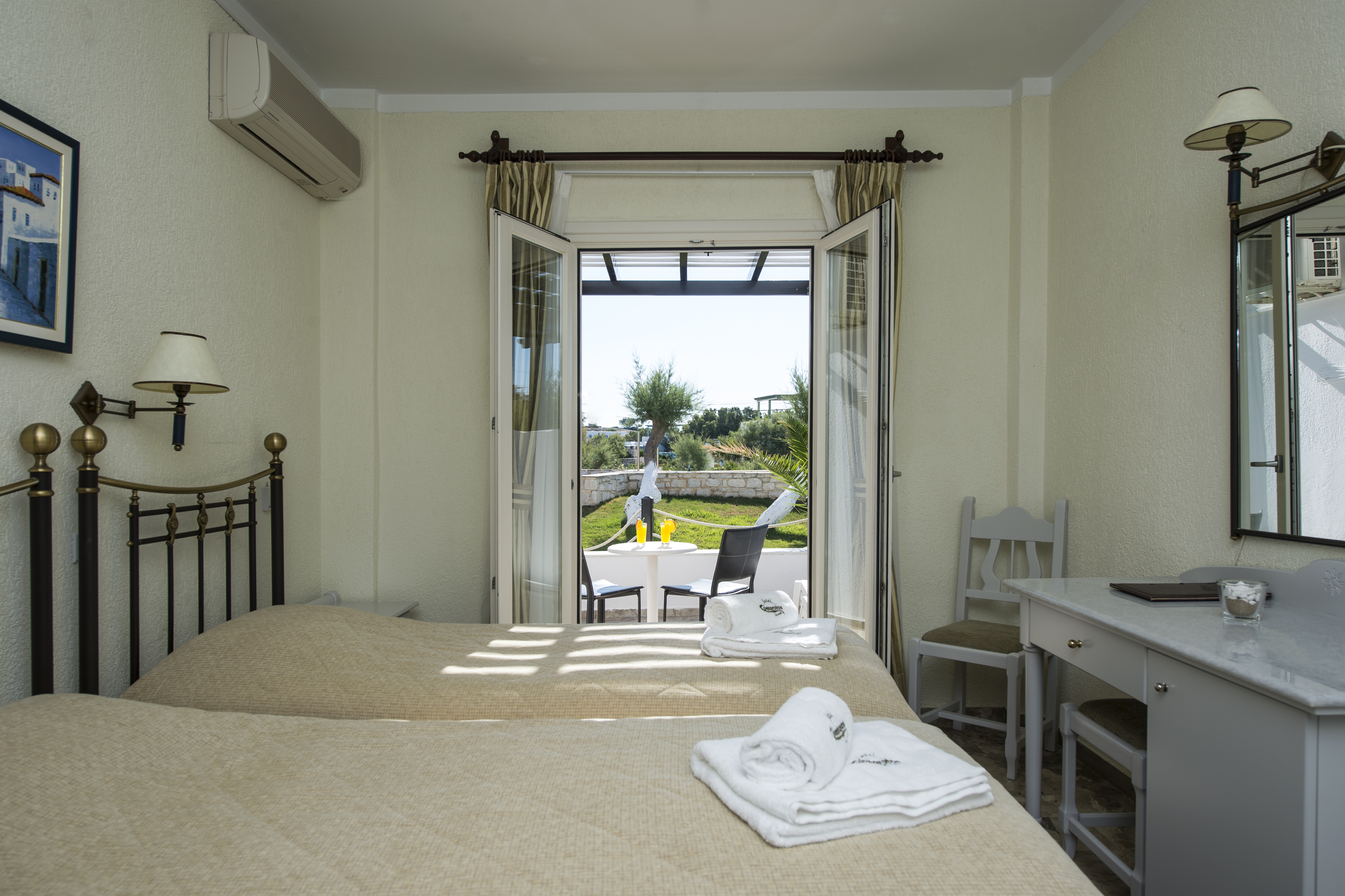 Double or Twin Standard