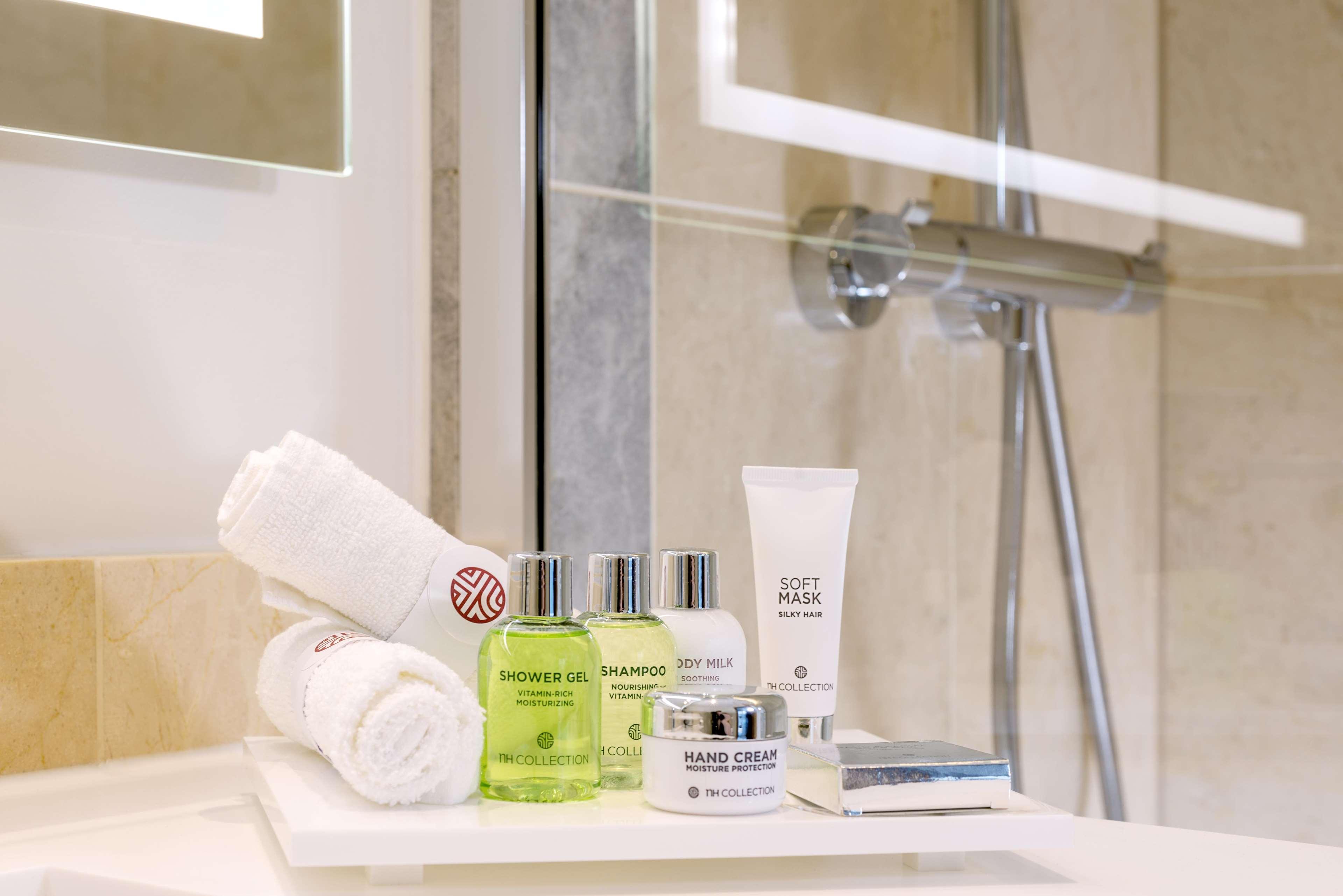 Double Single Superior with Views