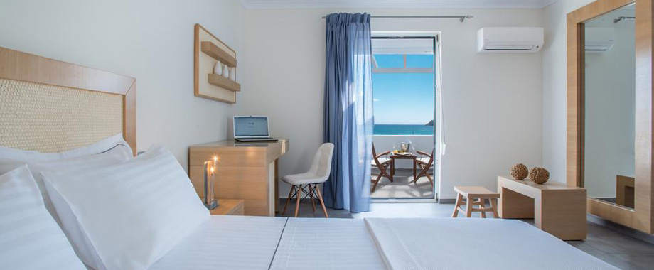 Double or Twin Deluxe Sea View