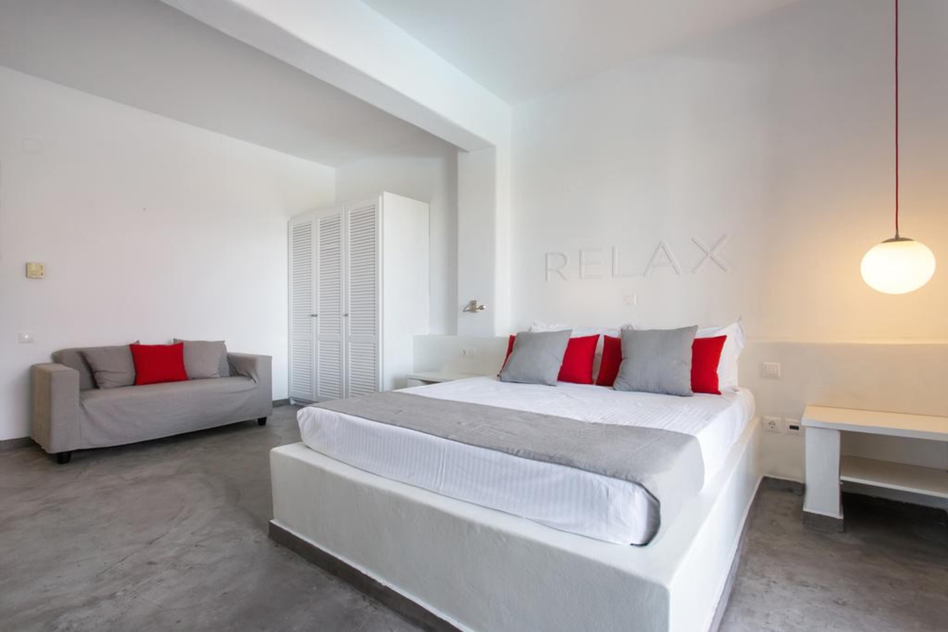 Family Room Superior Capacity 4