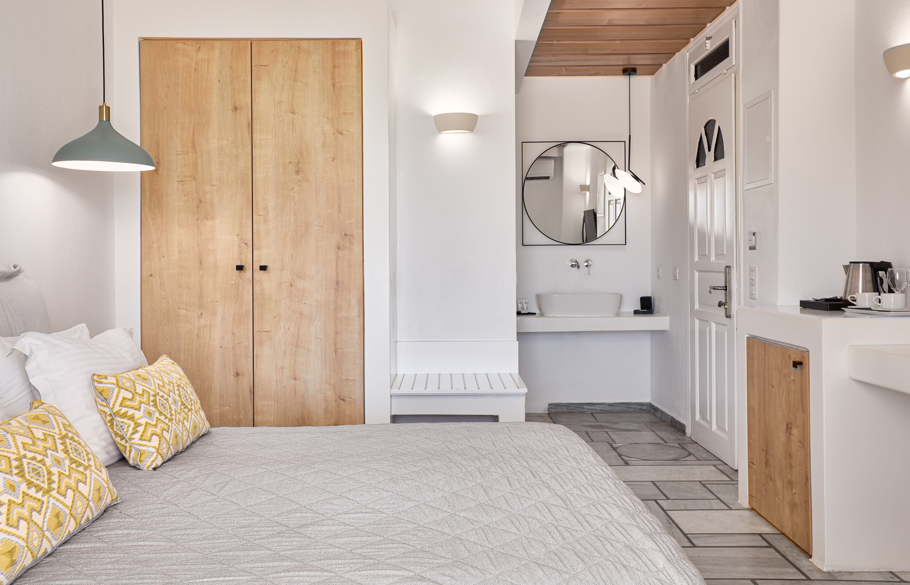 Double or Twin Standard