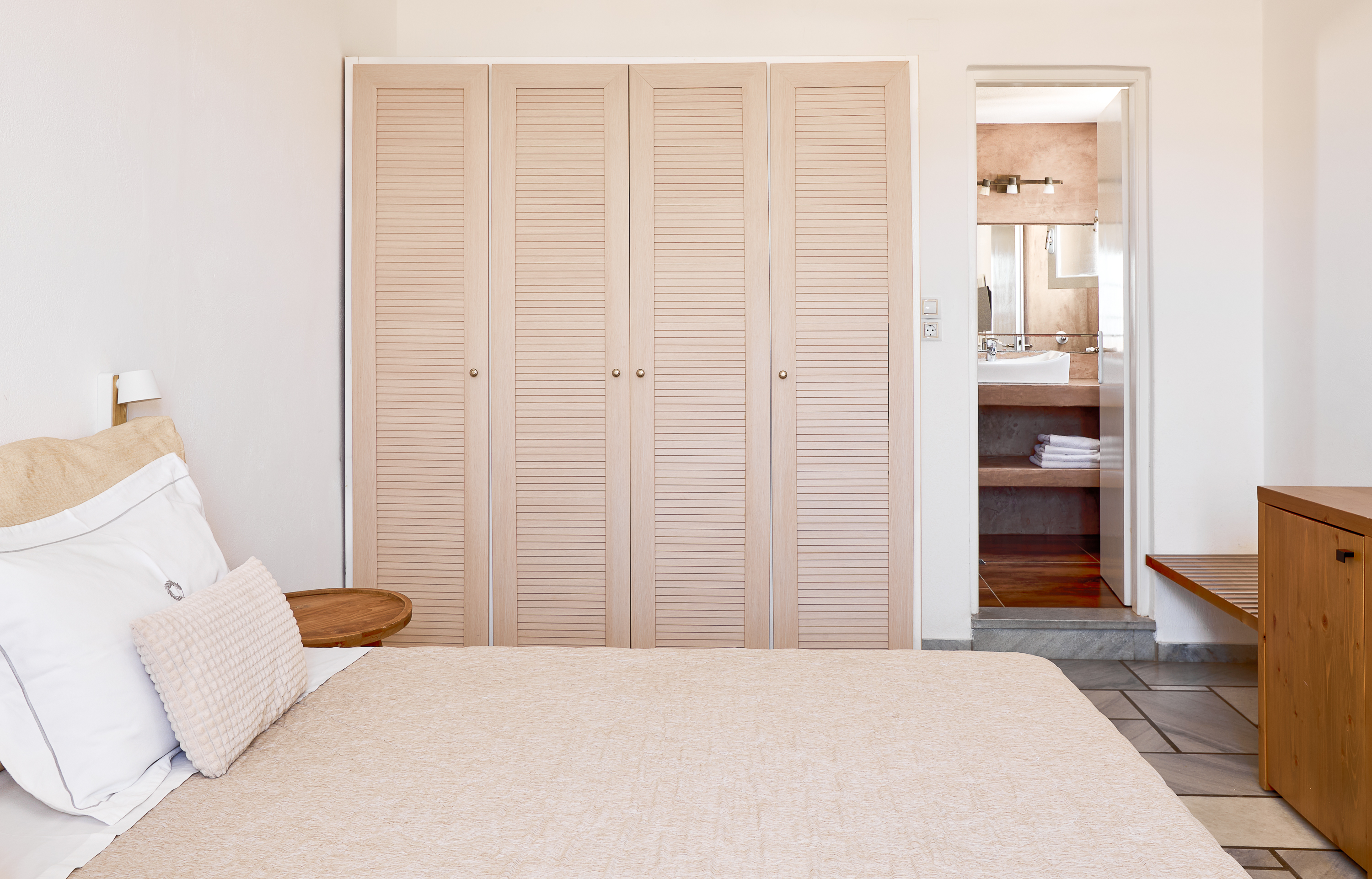 Double or Twin Standard