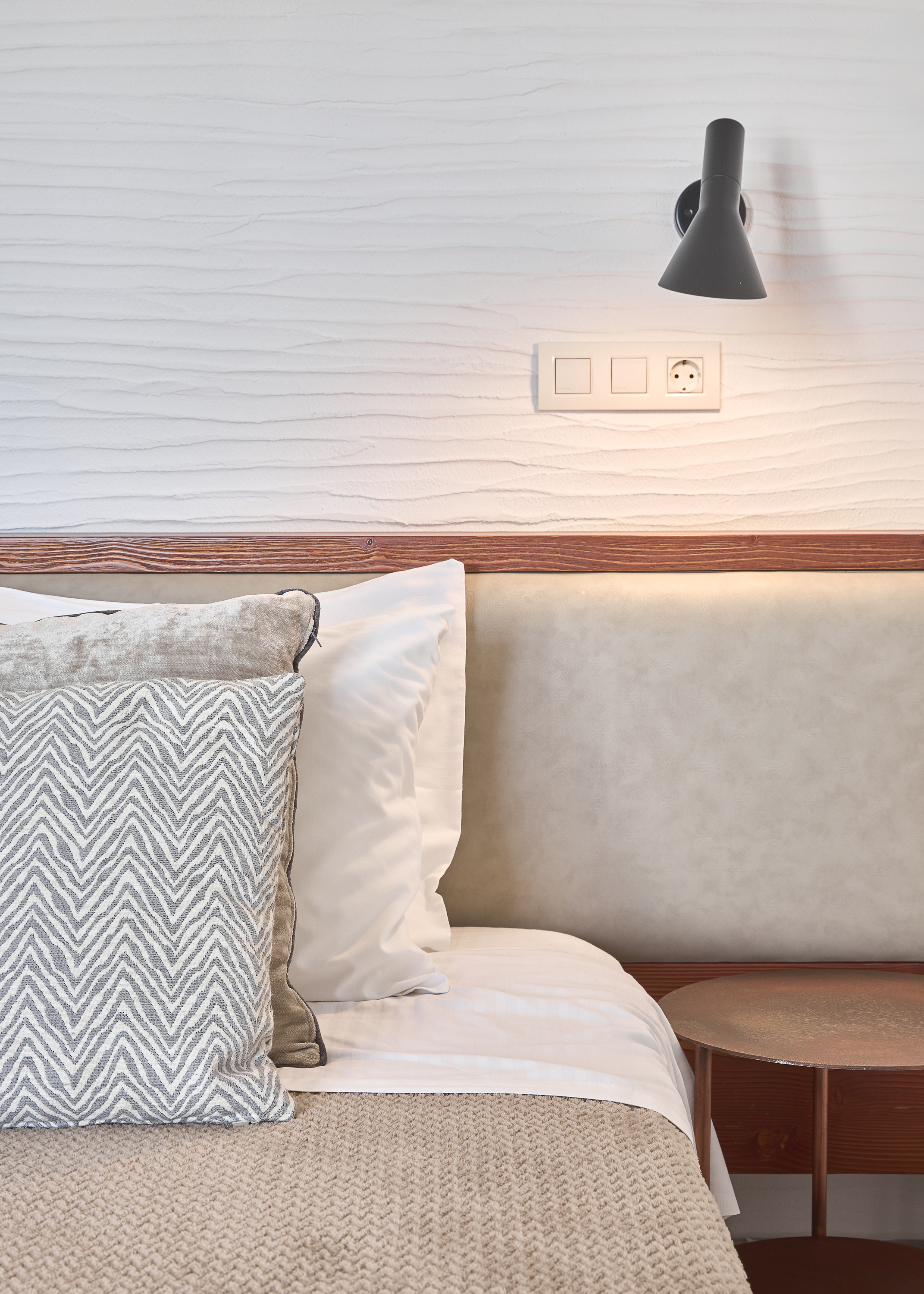 Double or Twin Standard