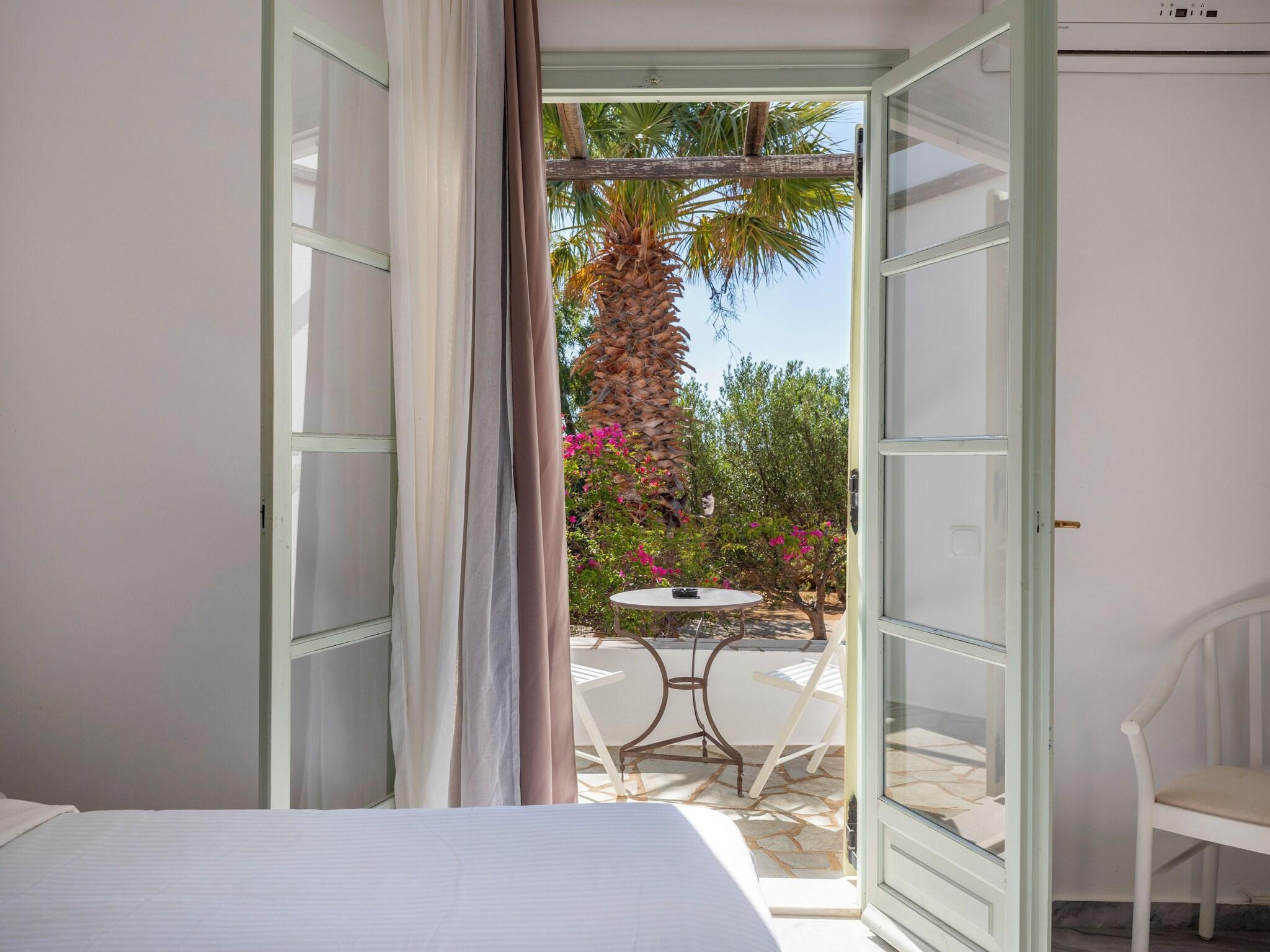 Double Connecting Room