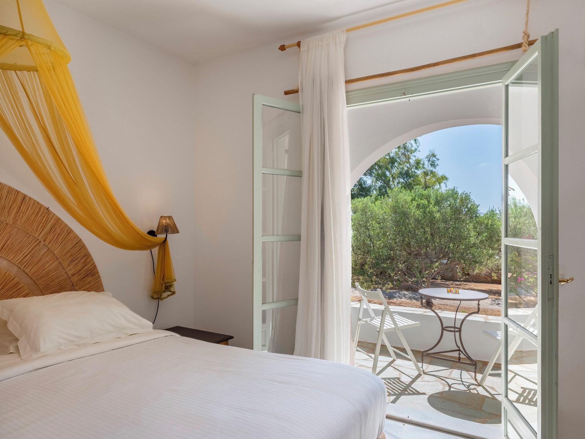 Double Connecting Room