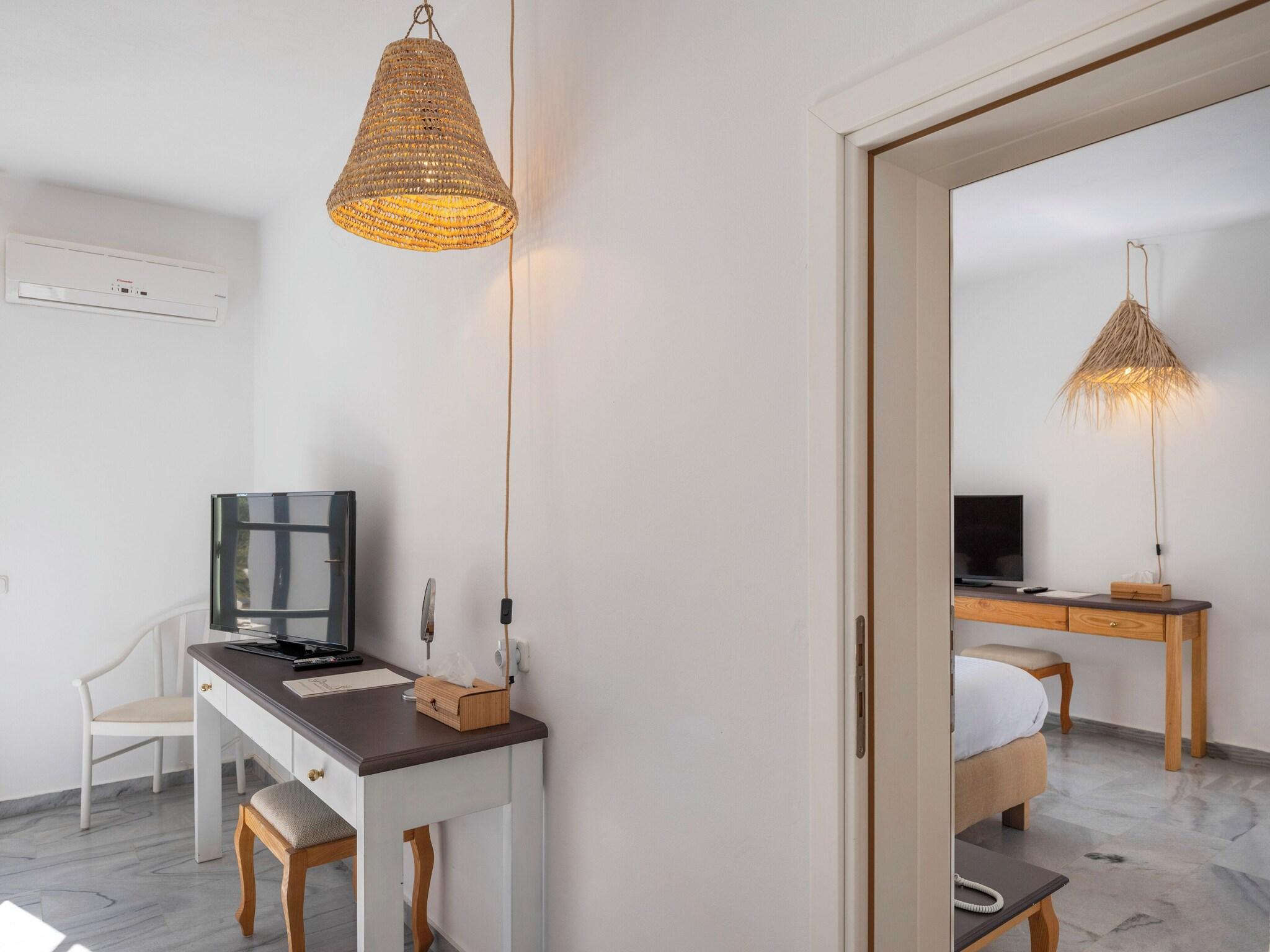 Double Connecting Room