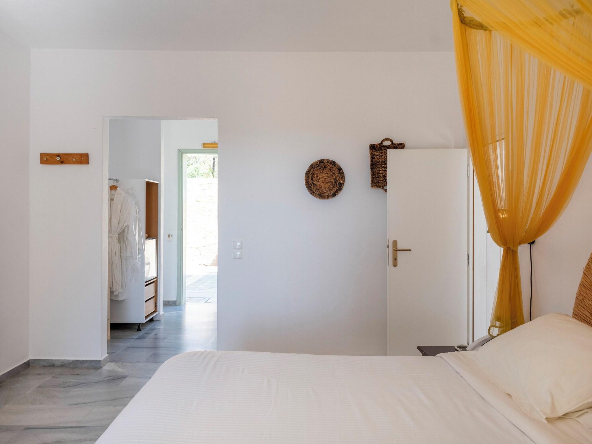 Double Connecting Room