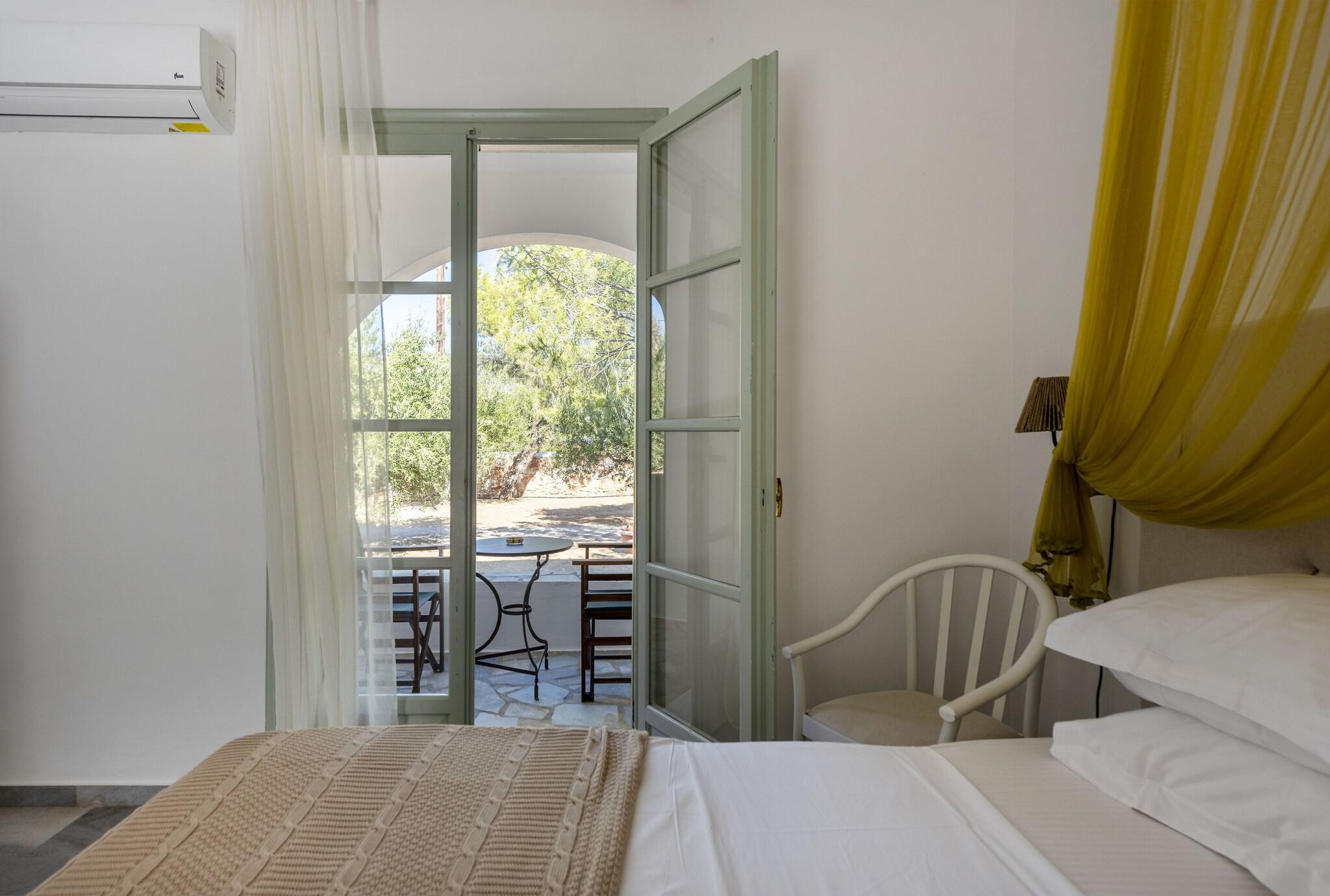 Double Connecting Room