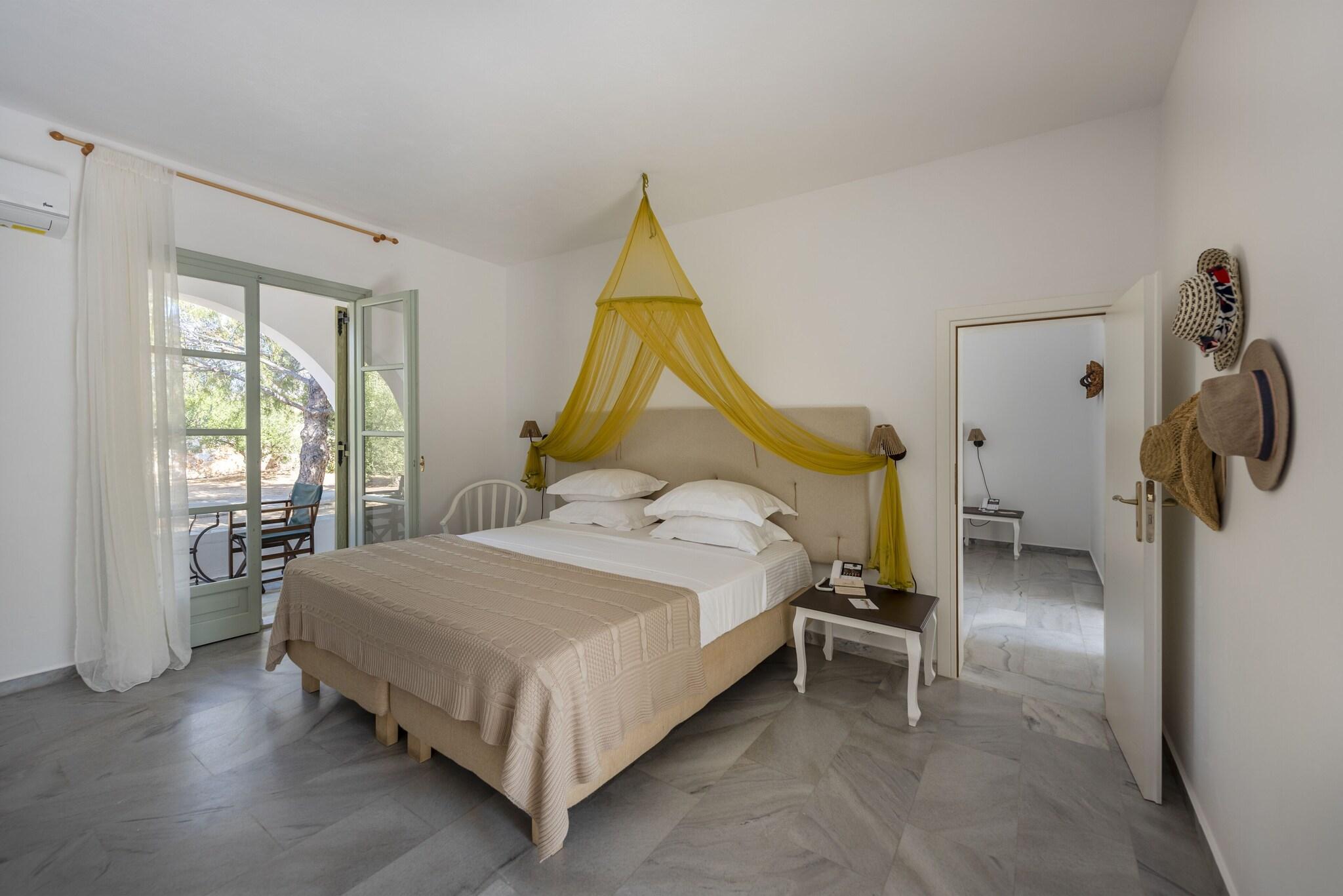 Double Connecting Room